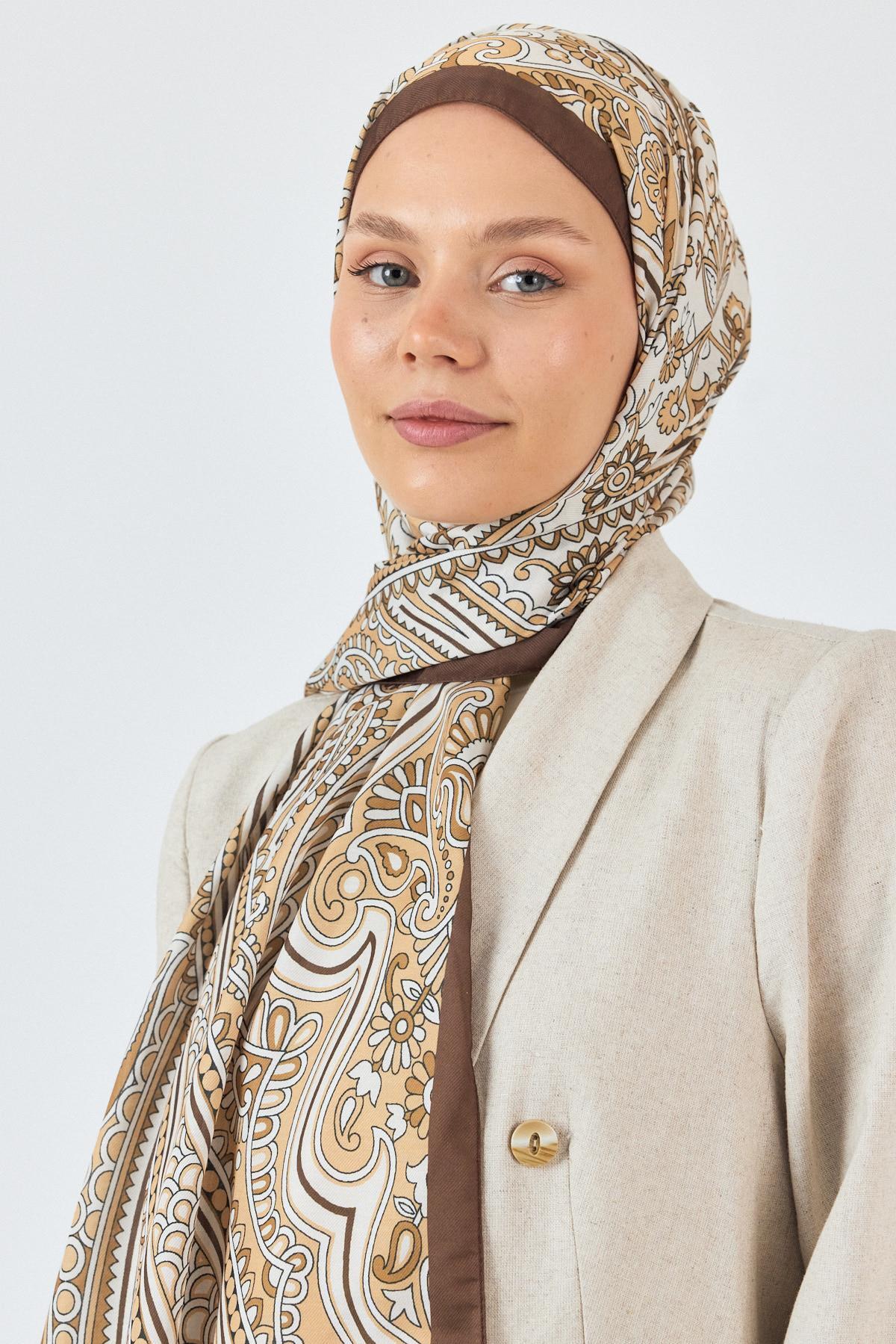 Kahve Retro Desenli Şal 5684 - 5