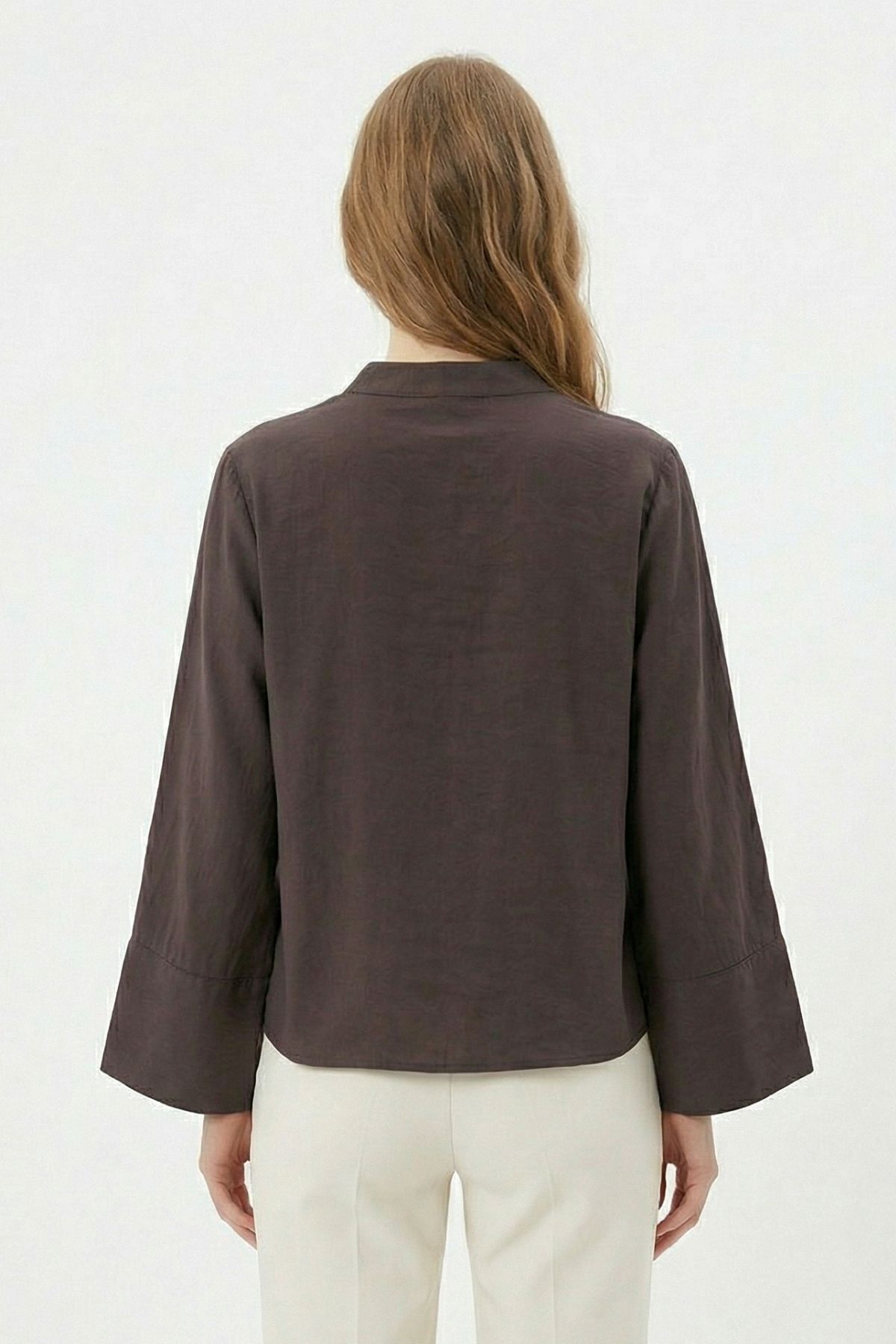 Kahve V Kesim Düğmeli Bluz 8022 - 3
