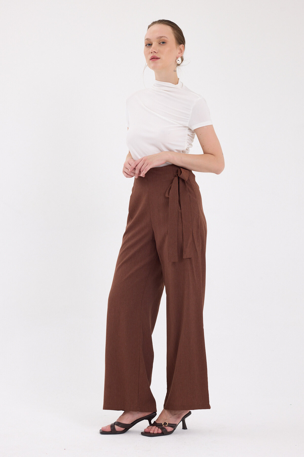 Kahve Yan Bağlama Detaylı Palazzo Kadın Pantolon 4779A - 2