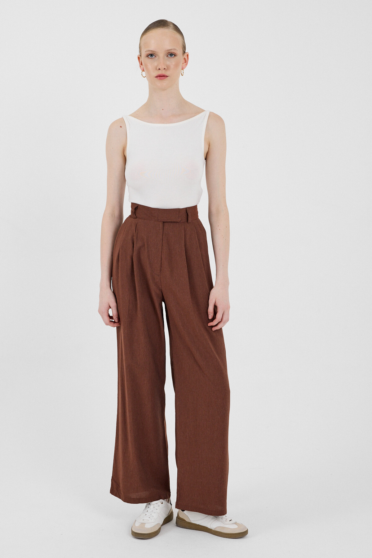 Kahve Yüksek Bel Cırt Kapama Detaylı Pamuklu Palazzo Pantolon 8062A - 1