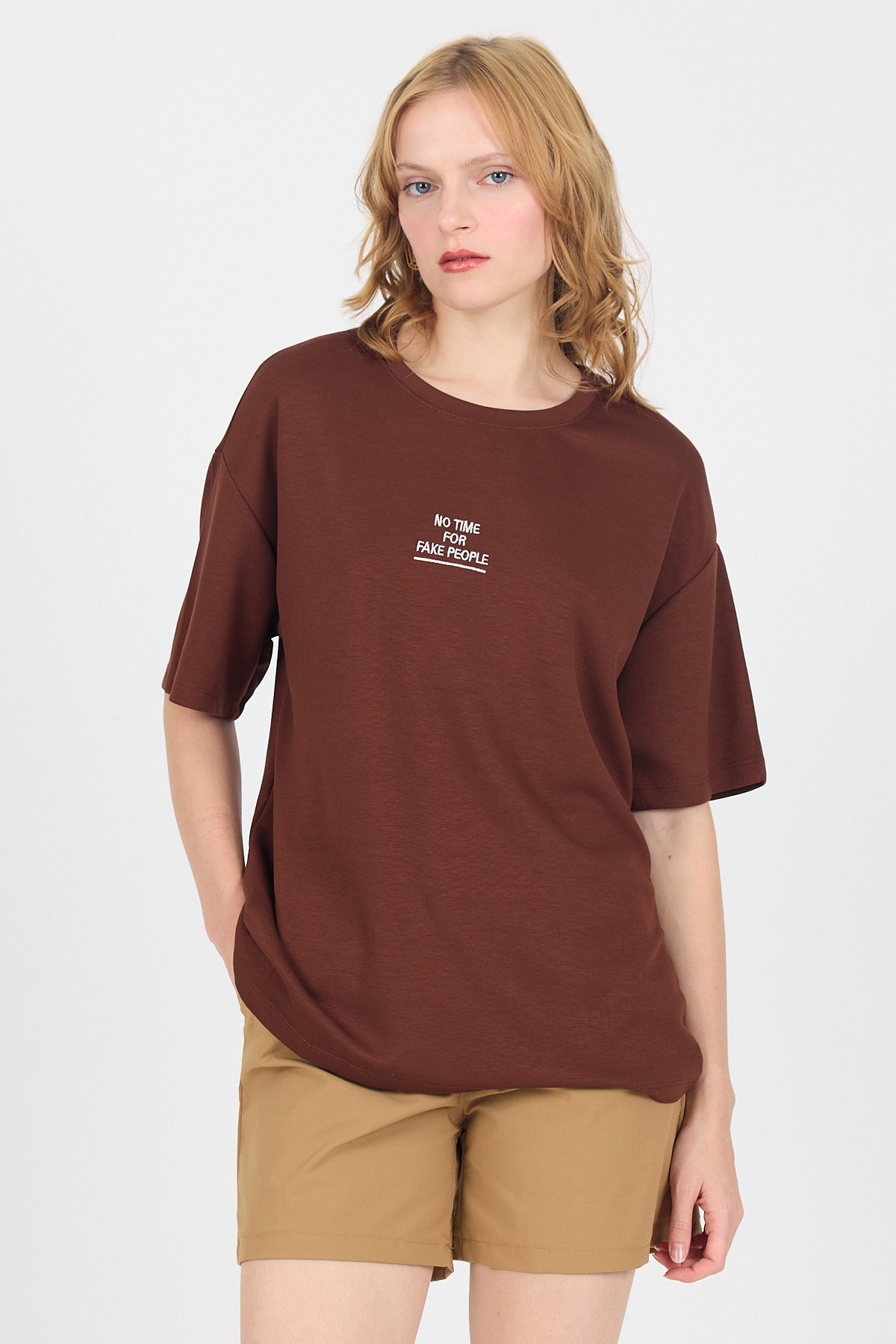 Kahve Yumuşak Dokulu Yazı Baskılı Oversize Tişört 6265 