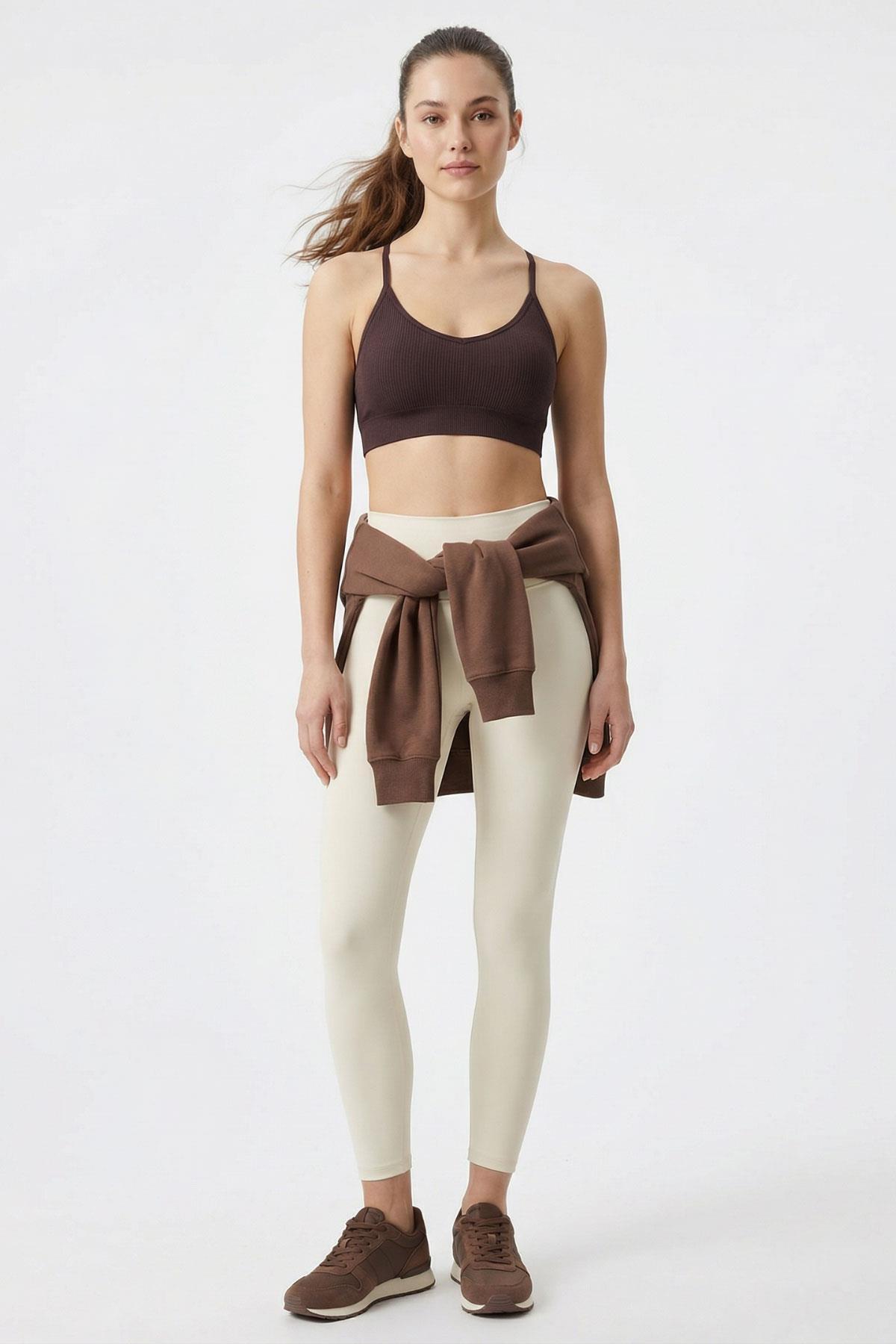 Kaplı Büstiyer - 9027 Acı Kahve - 3