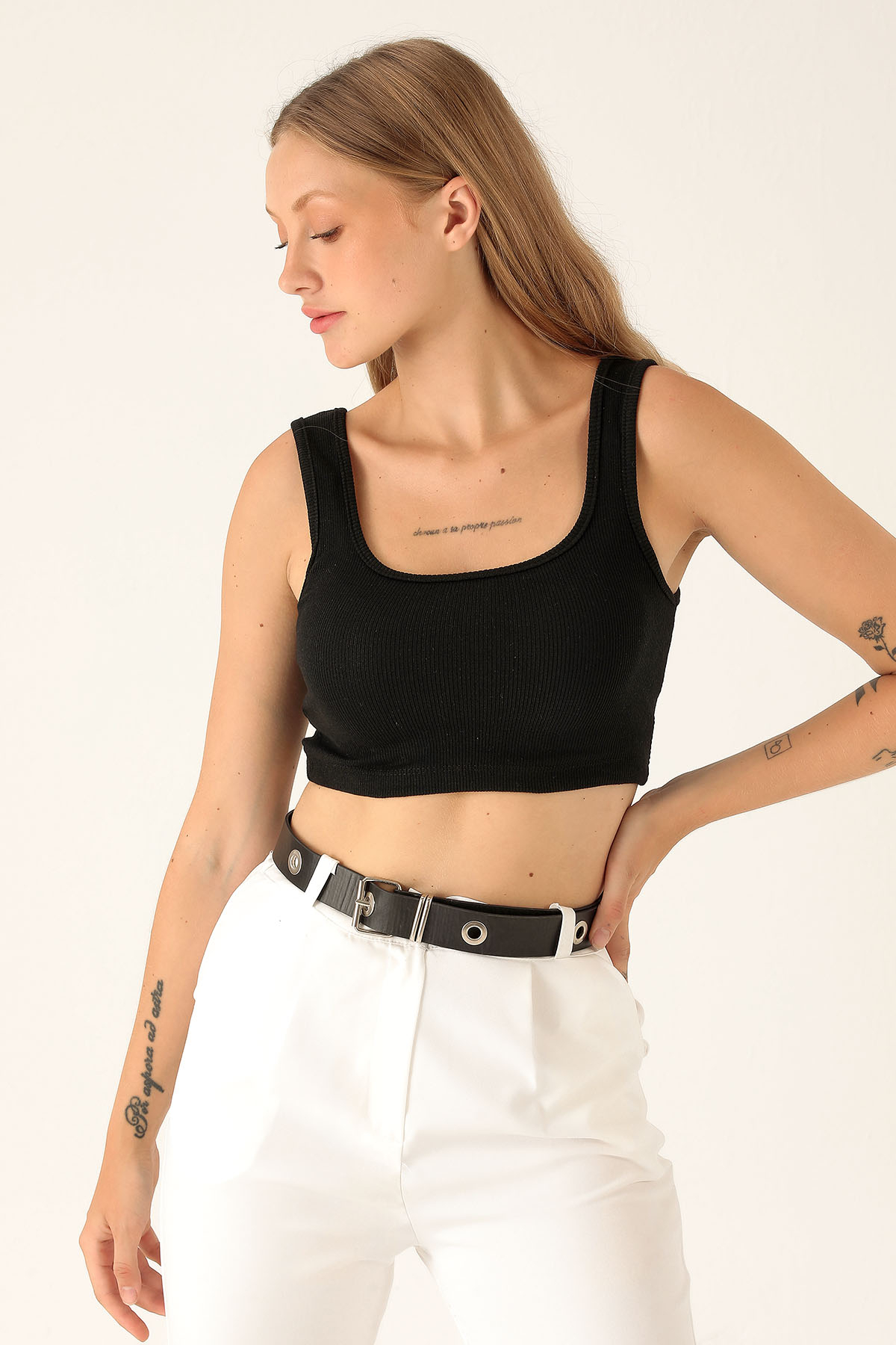 Kare Yaka Kısa Bayan Atlet - 1098 Siyah - 2