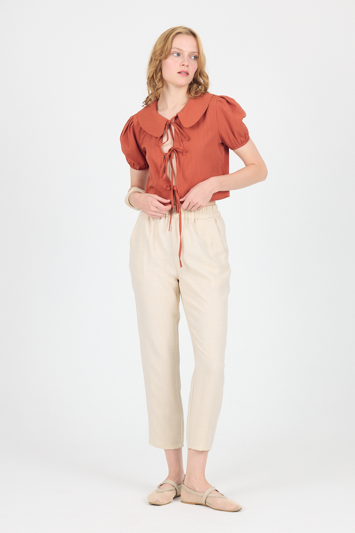 Kiremit Bağlama Detaylı Bebe Yaka Crop Bluz 8064 - 3