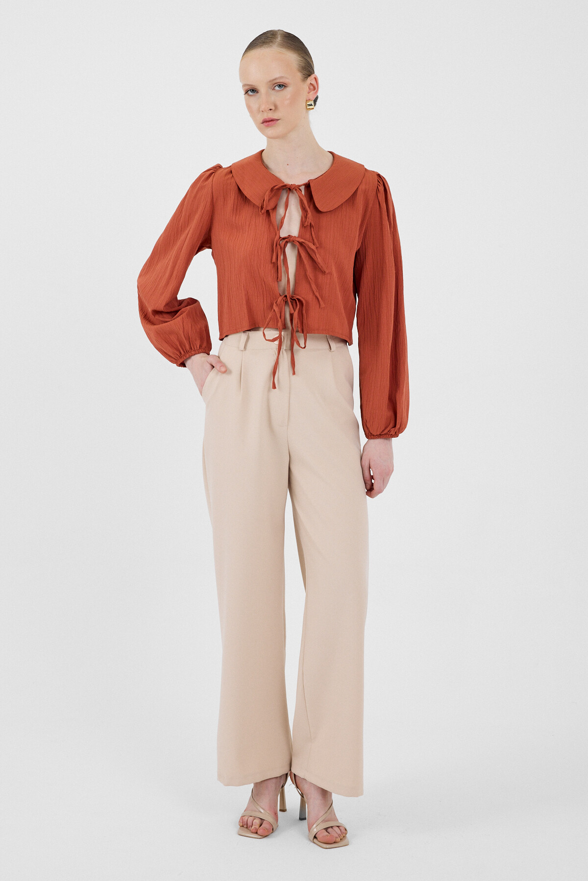 Kiremit Bağlama Detaylı Bebe Yaka Uzun Kollu Bluz 8020A - 6