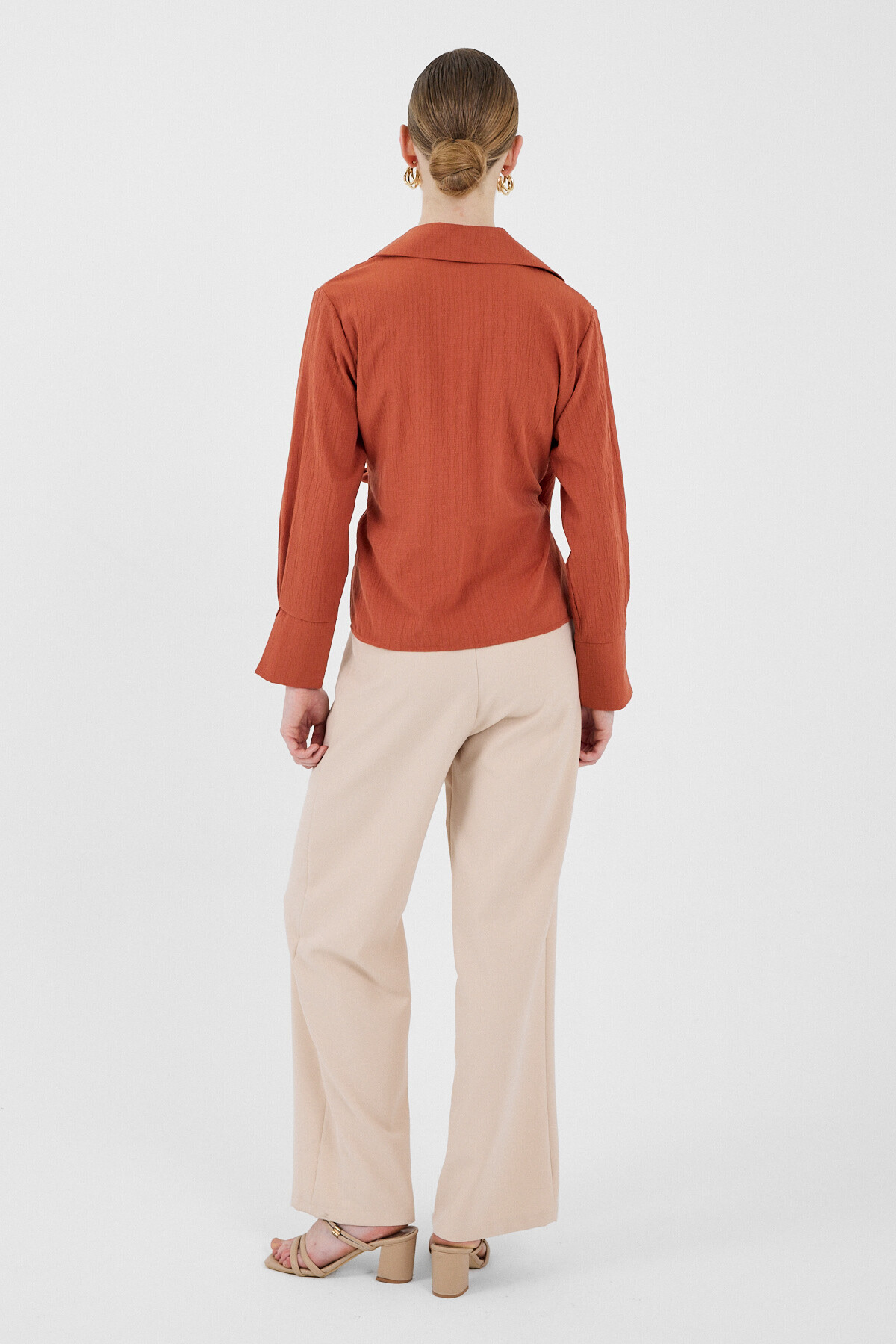 Kiremit Ön Bağlama Detaylı Uzun Kol Bluz 8019A - 5