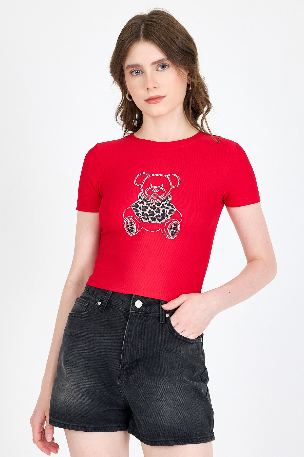 Kırmızı Ayıcık Baskılı Leopar Detaylı Slim Fit Crop Tişört 0549 - 1