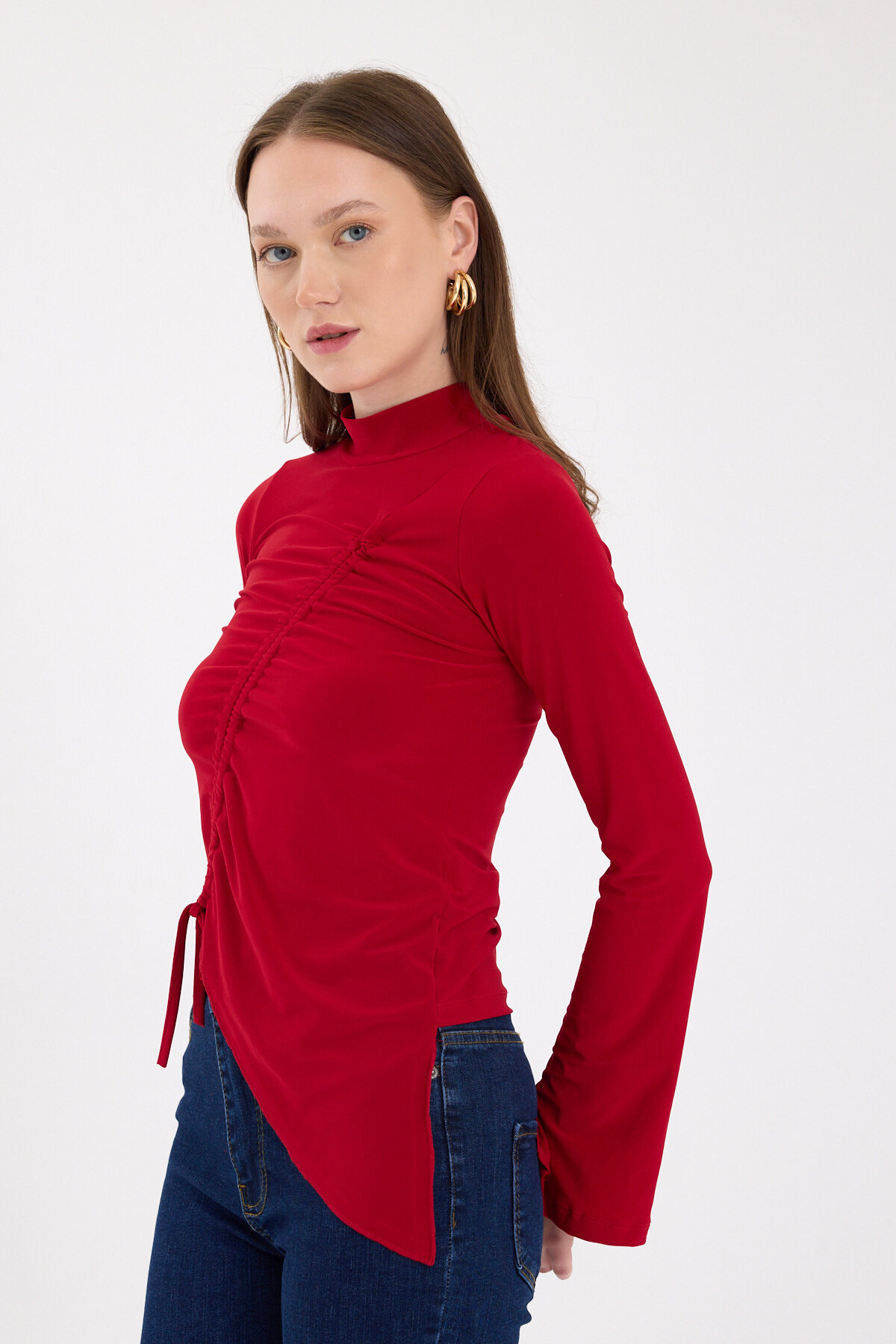 Kırmızı Büzgü Detaylı Balıkçı Yaka Bluz 2458 - 2