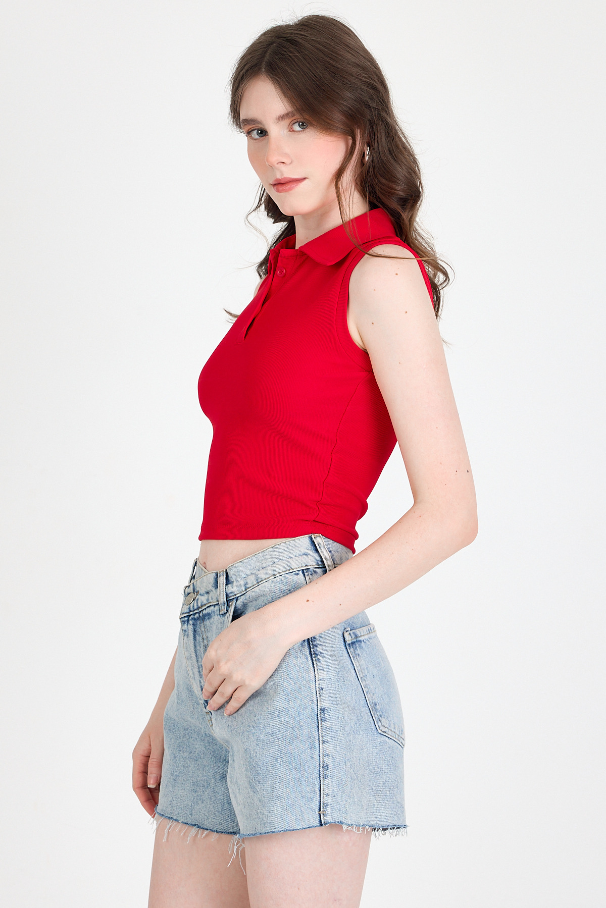 Kırmızı Düğmeli Polo Yaka Sıfır Kol Örme Bluz 2219 - 2