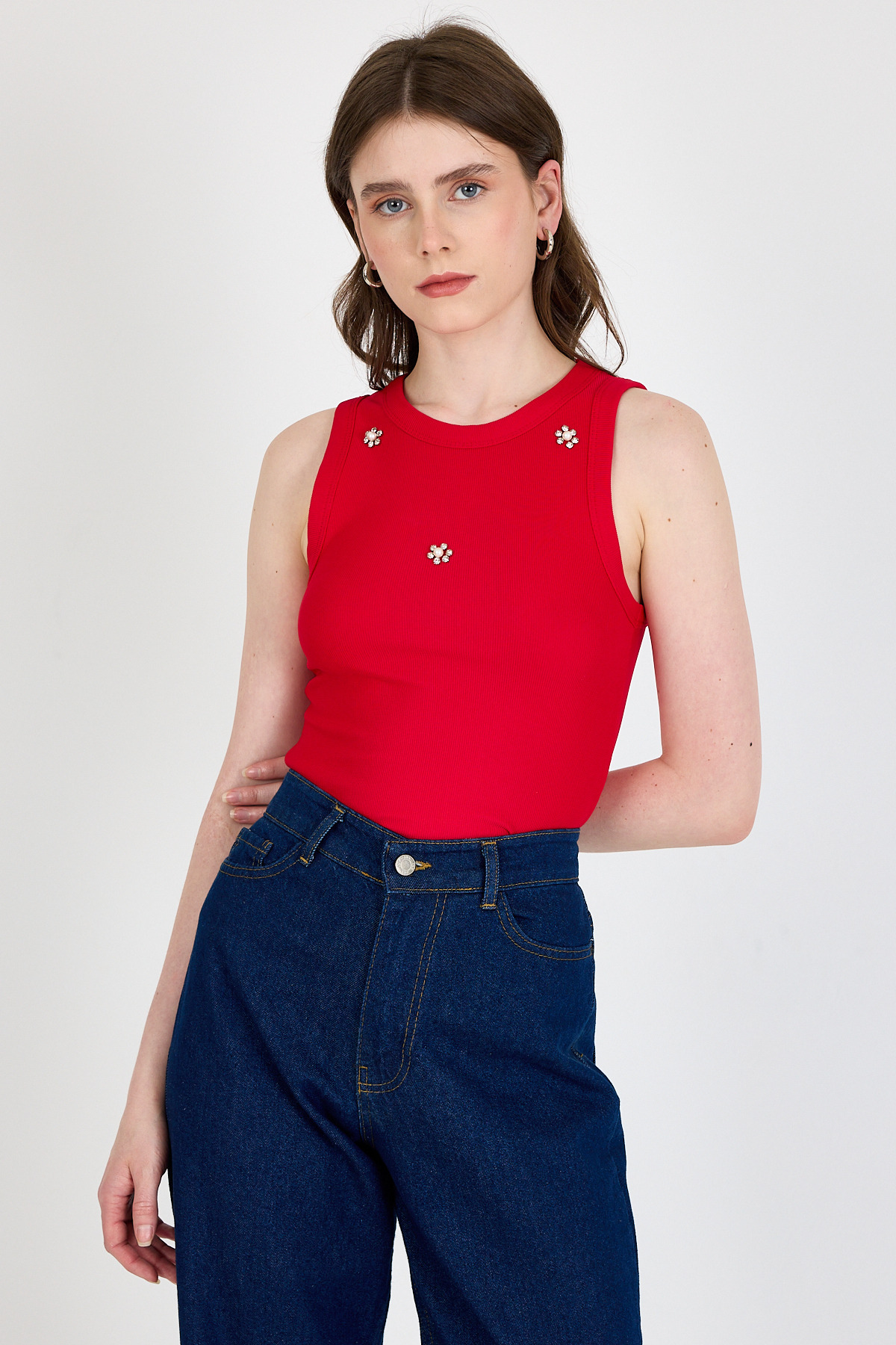 Kırmızı İnci Taş Detaylı Halter Yaka Ribanalı Atlet 0649 - 1