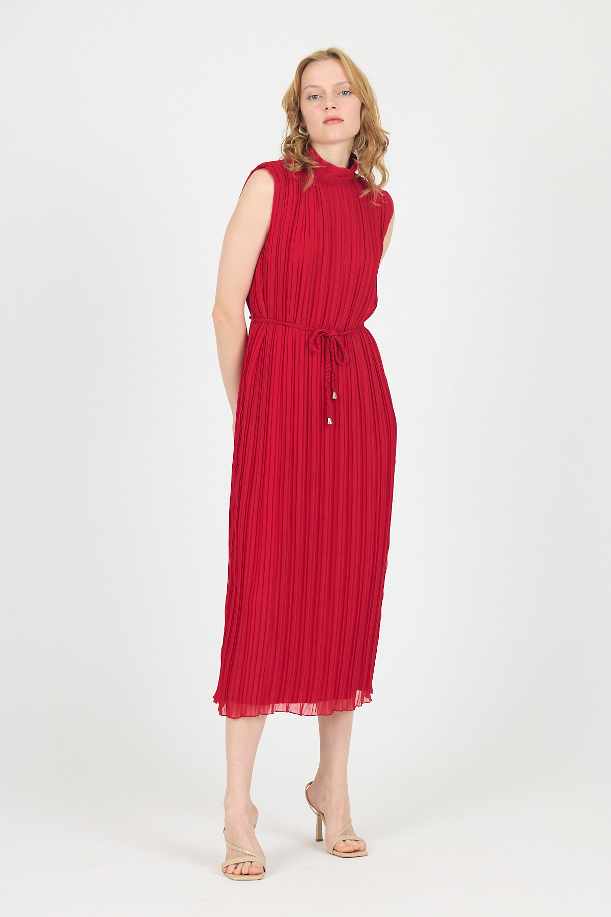 Kırmızı Şifon Kolsuz Pileli Bel Bağlamalı Midi Elbise 118 - 7