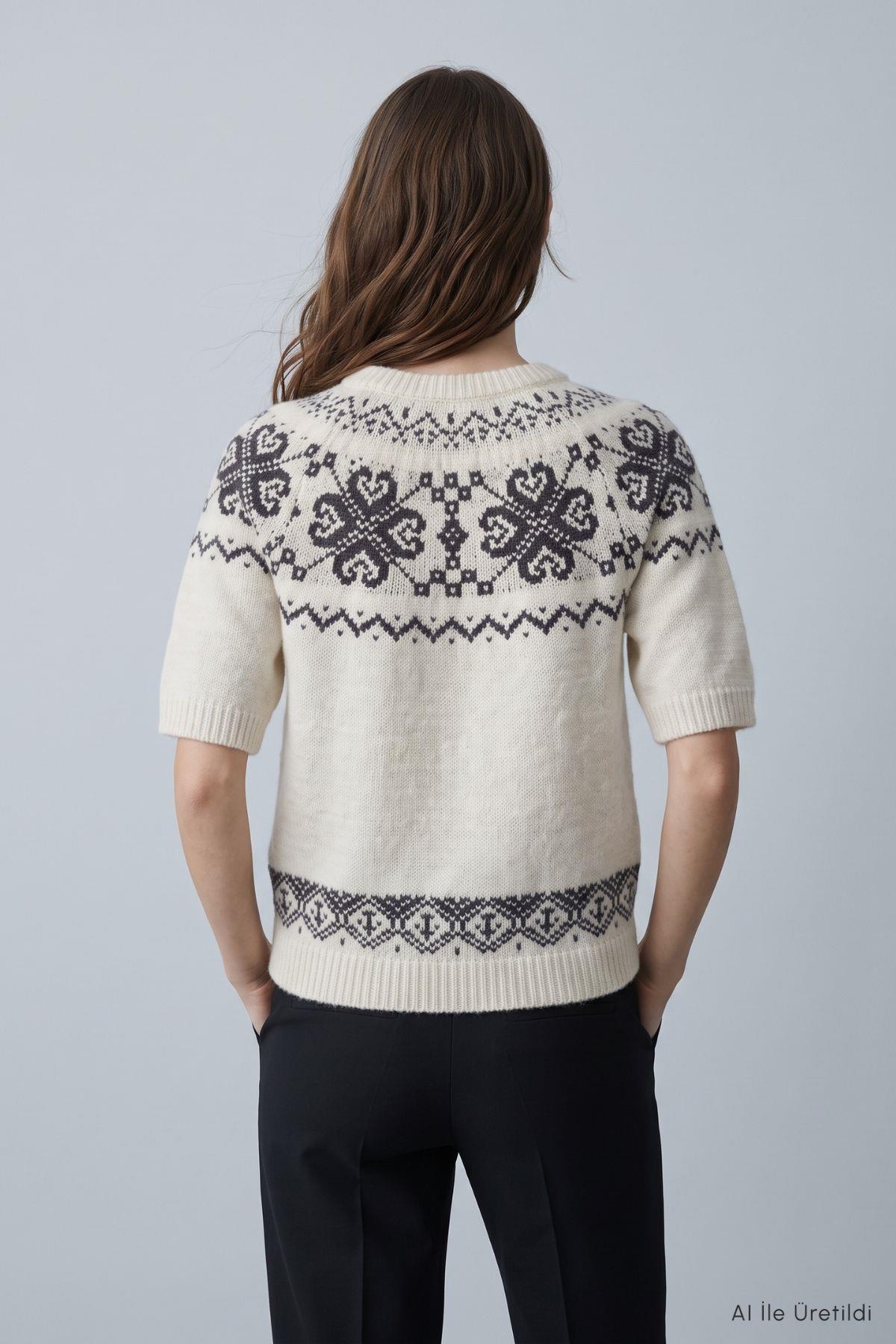 Kısa Kol Etnik Desenli Kazak 2512 Natural - 3