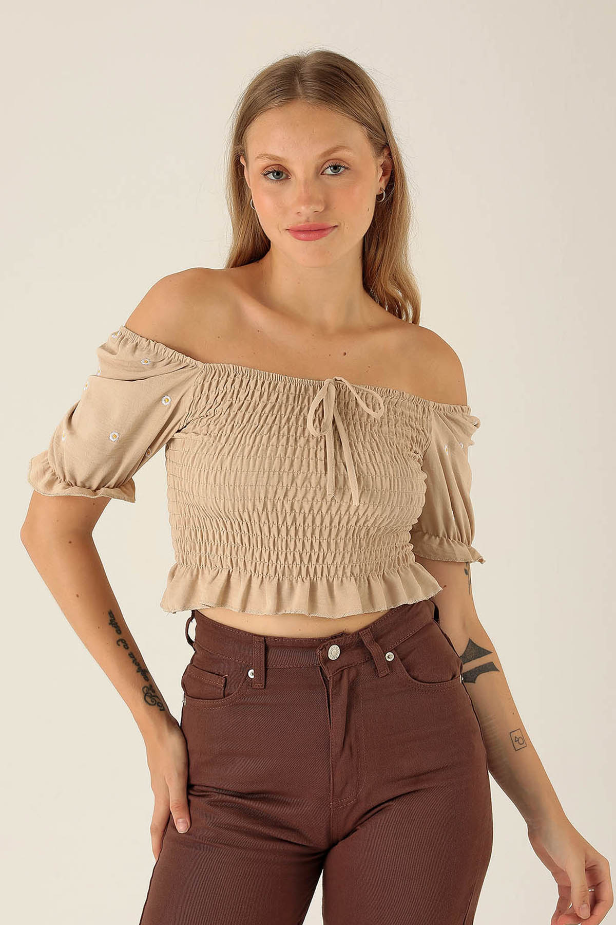 Kol Çiçek Detay Bluz - 8152 Taş 