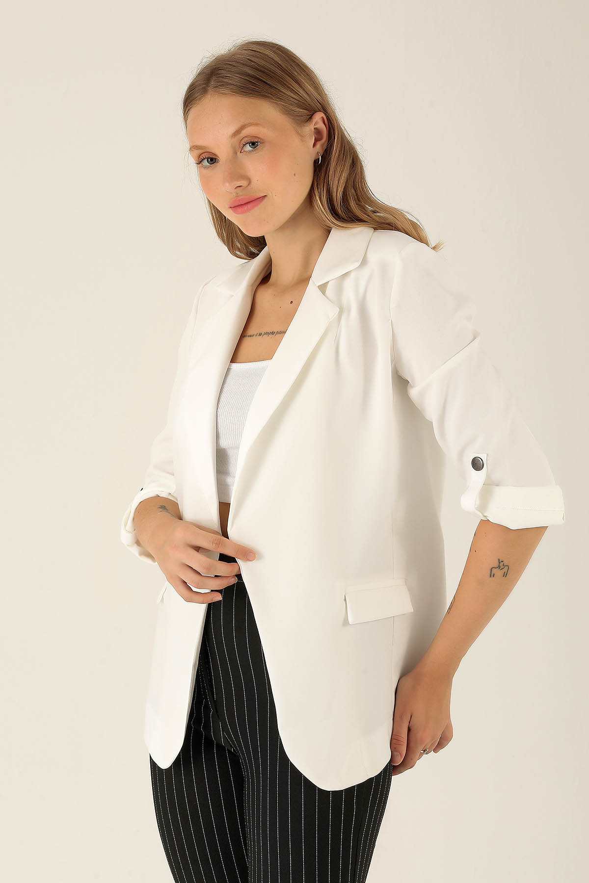 Kol Düğme Detay Ceket - 9013A Ekru 