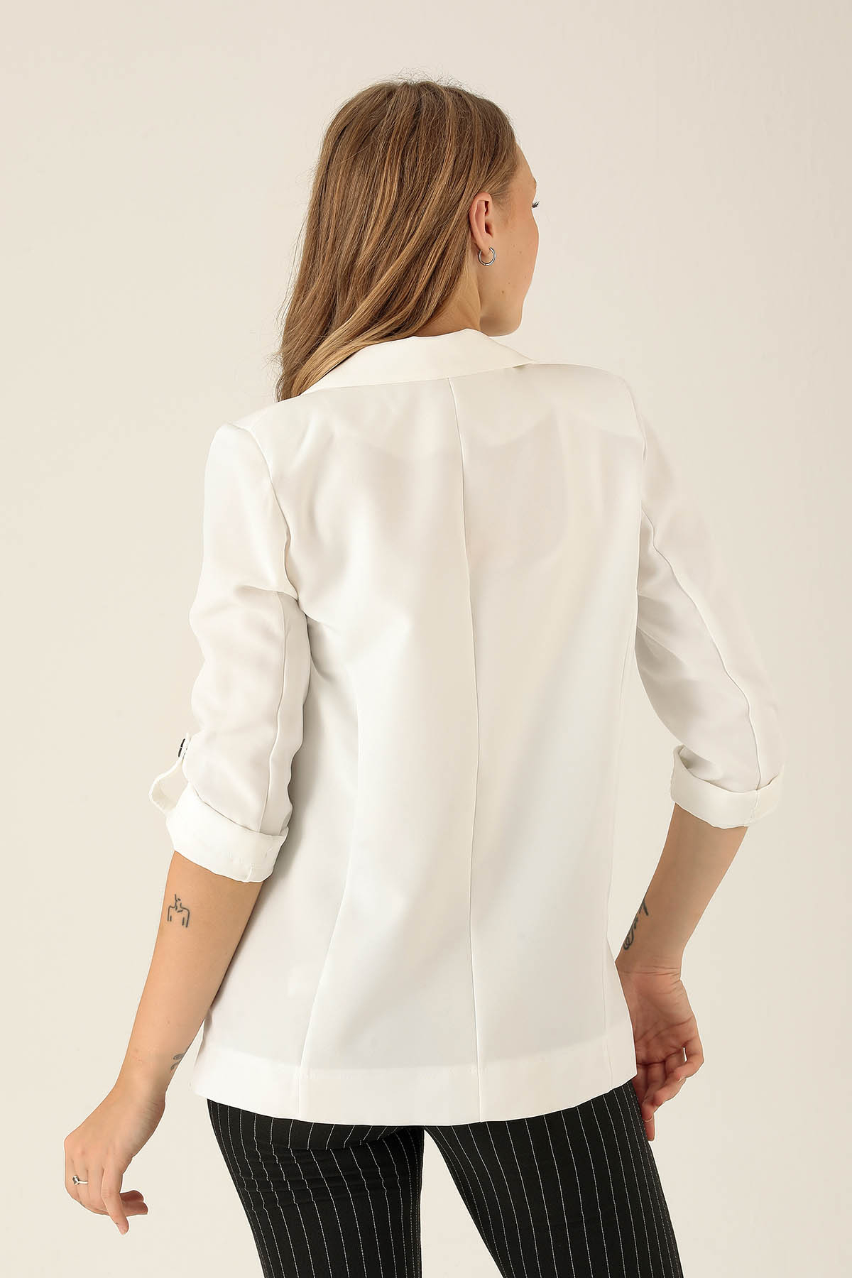 Kol Düğme Detay Ceket - 9013A Ekru - 3