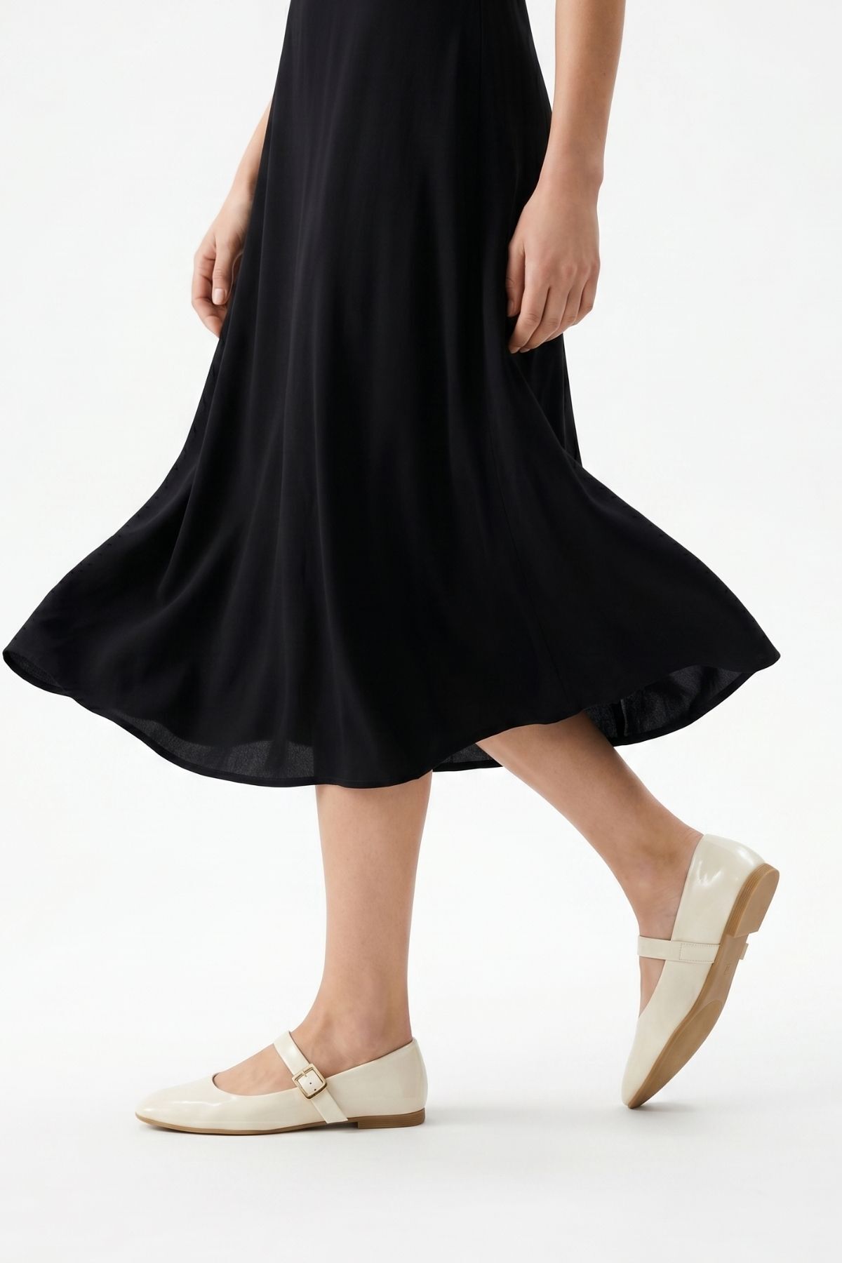 Krem Sivri Burun Babet 7042 - 1