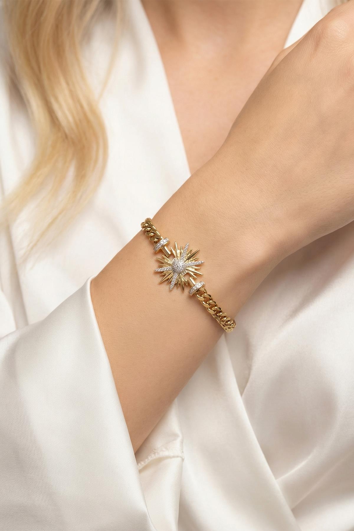 Küçük Yıldız Figürlü Gold Renk Bileklik 0123 