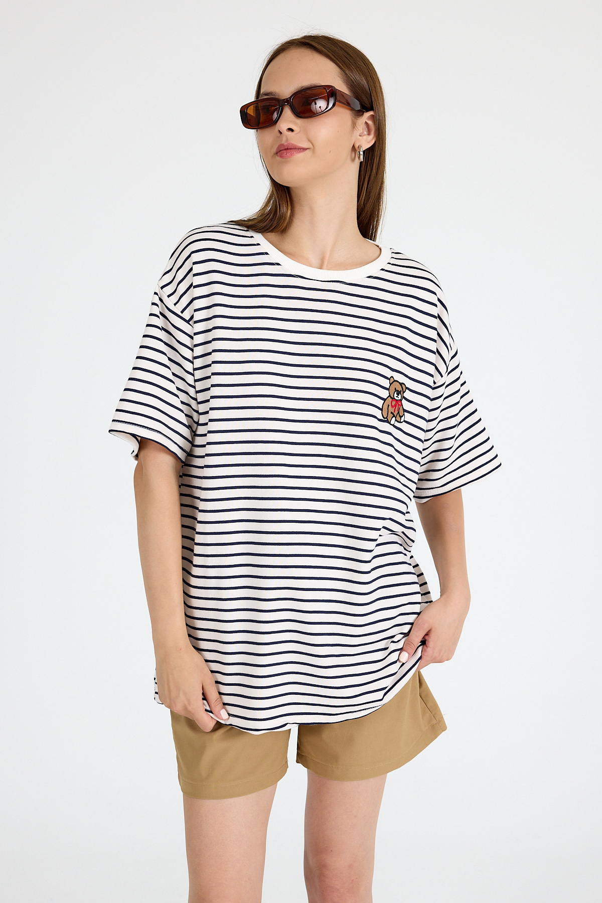 Laci Ayı Nakışlı Çizgili Oversize Tişört 3083 - 1