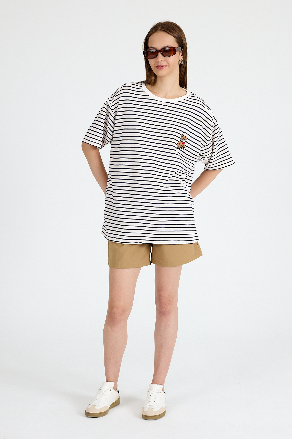 Laci Ayı Nakışlı Çizgili Oversize Tişört 3083 - 3