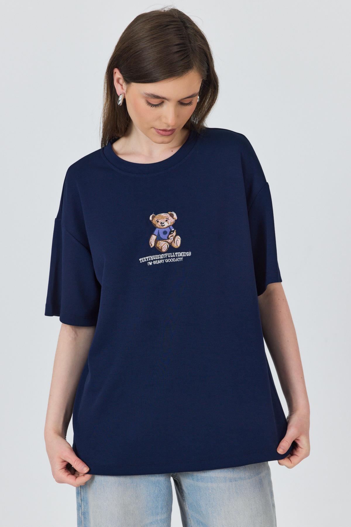 Laci Ayıcık Baskılı Bisiklet Yaka Oversize Tişört 5530 - RAYS