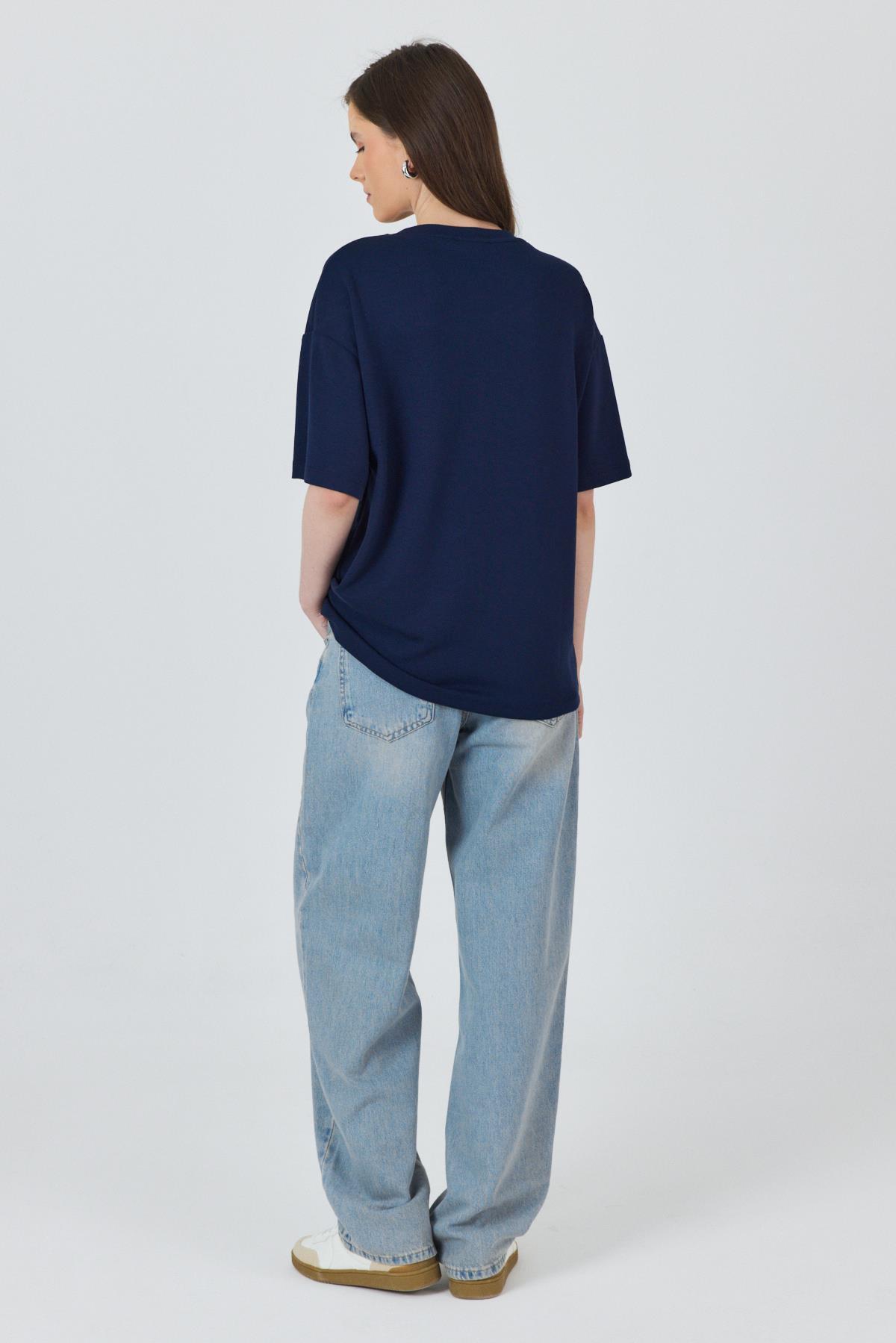 Laci Ayıcık Baskılı Bisiklet Yaka Oversize Tişört 5530 - 6