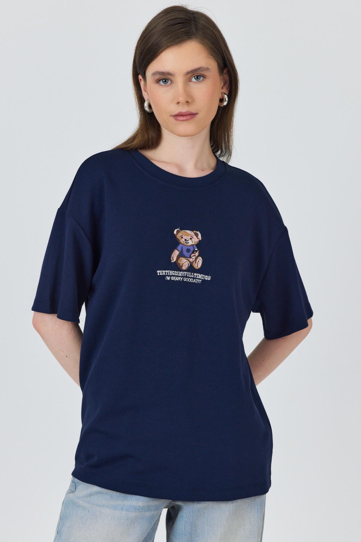 Laci Ayıcık Baskılı Bisiklet Yaka Oversize Tişört 5530 - 1