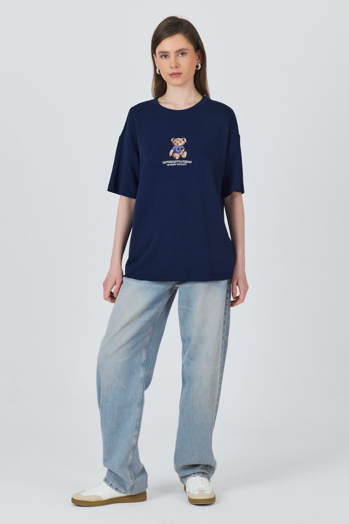 Laci Ayıcık Baskılı Bisiklet Yaka Oversize Tişört 5530 - 2