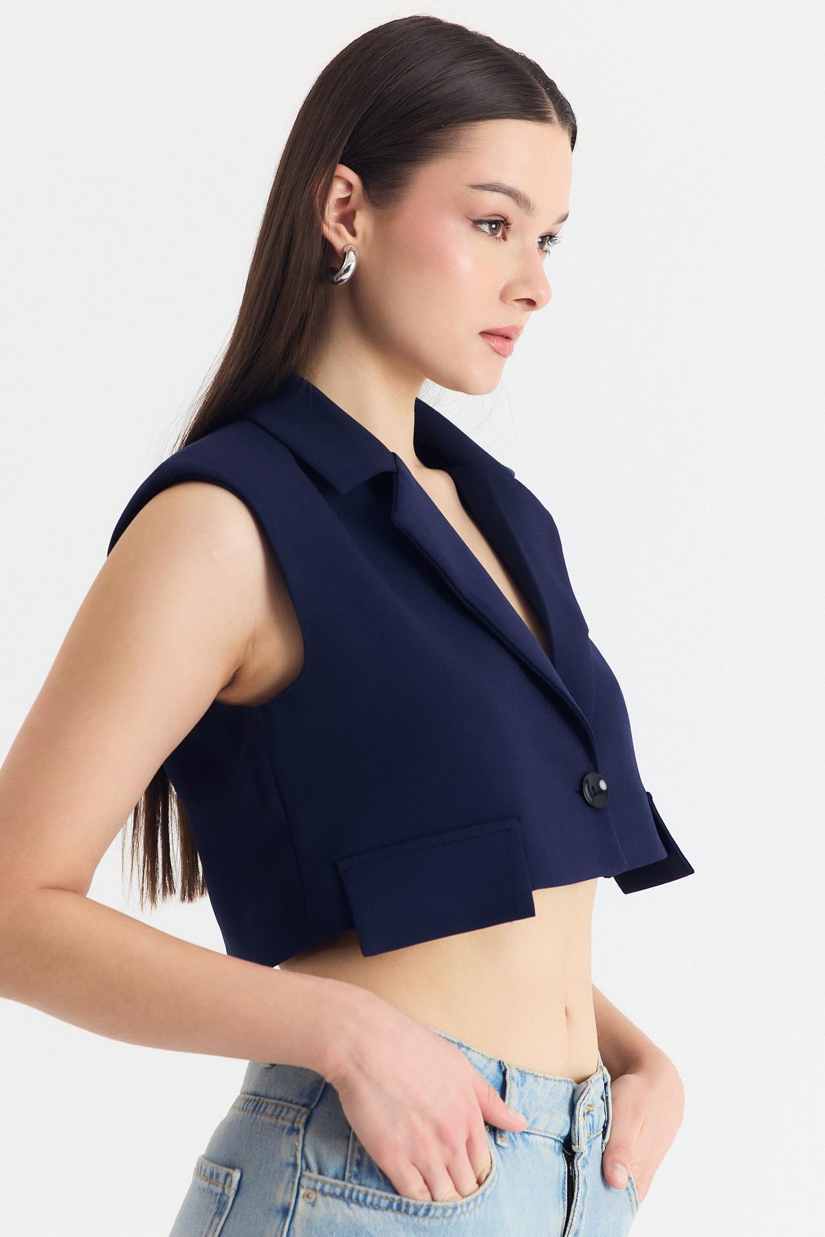 Laci Crop Vatkalı Tek Düğme Cep Detay Yelek 6929 - 3