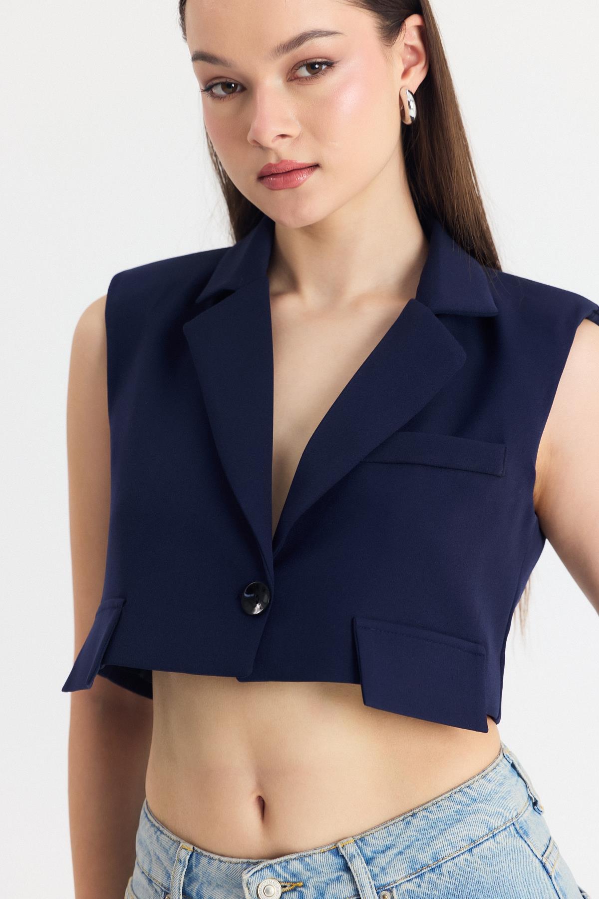 Laci Crop Vatkalı Tek Düğme Cep Detay Yelek 6929 - 4