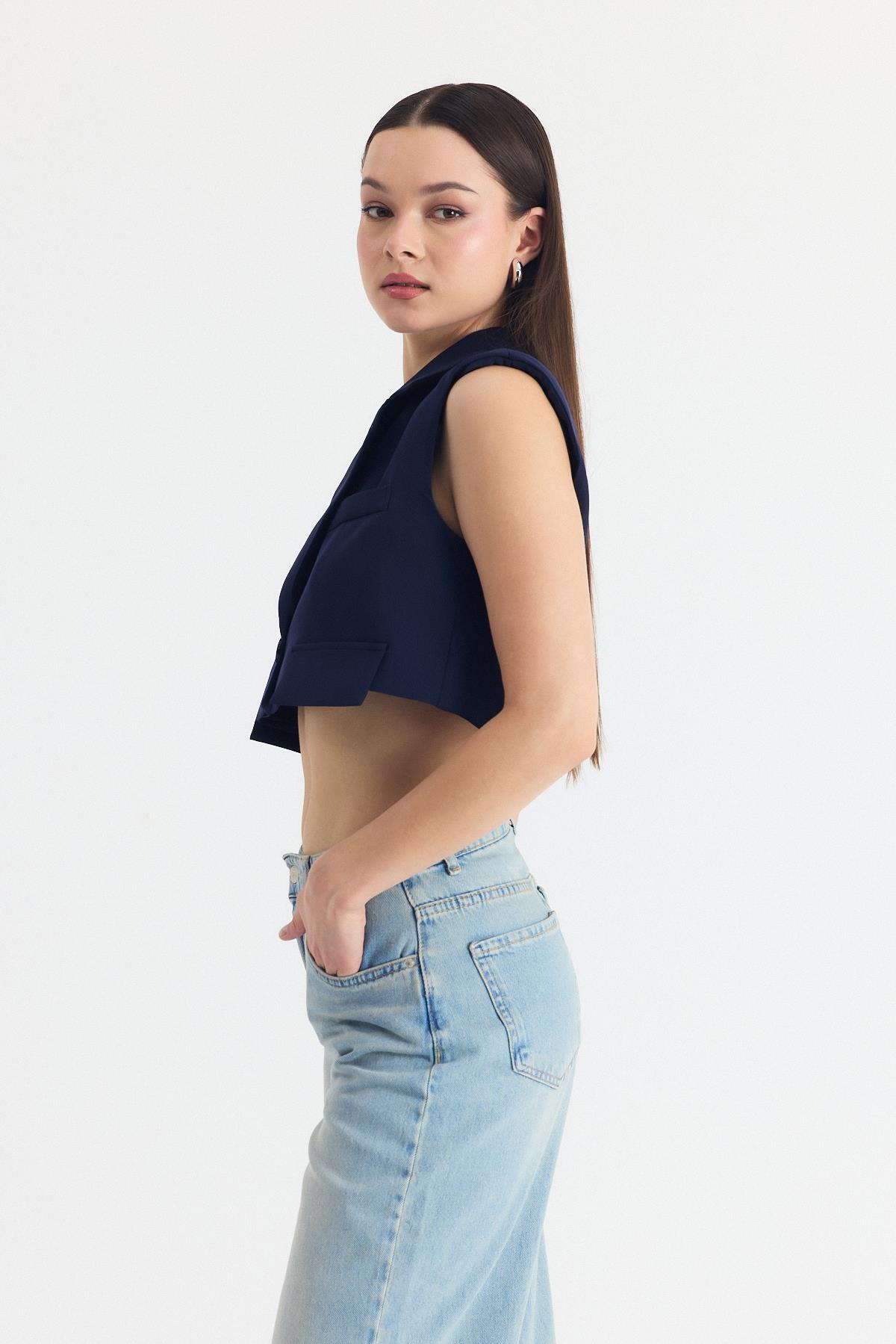 Laci Crop Vatkalı Tek Düğme Cep Detay Yelek 6929 - 7