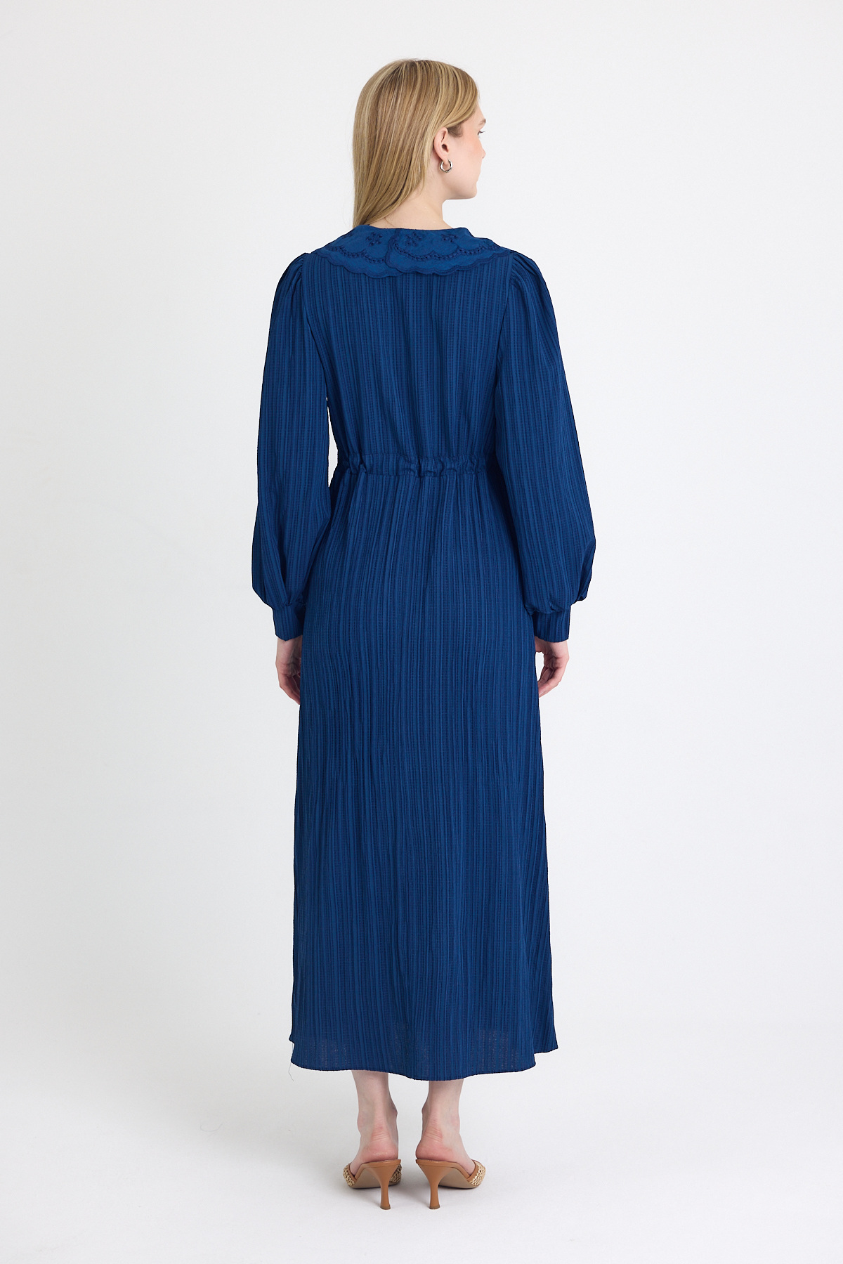 Laci Fisto Detaylı Geniş Yaka Kuşaklı Çizgili Elbise 4330A - 5