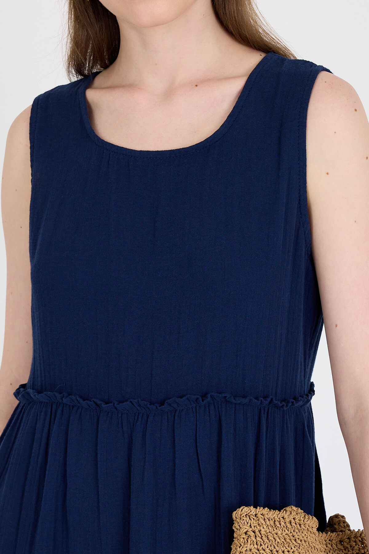 Laci Keten Görünümlü %100 Pamuk Fırfır Detaylı Kolsuz Midi Elbise 4738A - 4