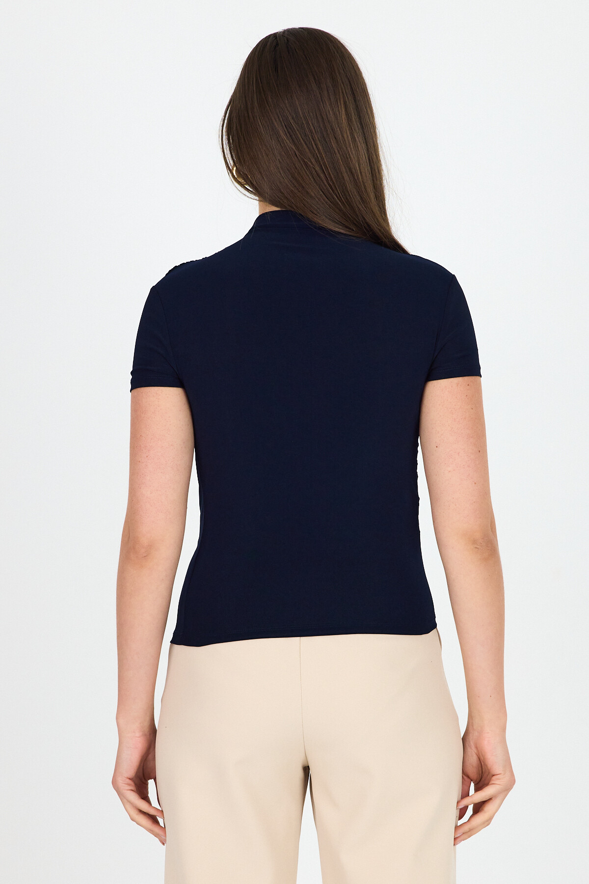 Laci Kısa Kol Büzgülü Sandy Bluz 2417 - 5