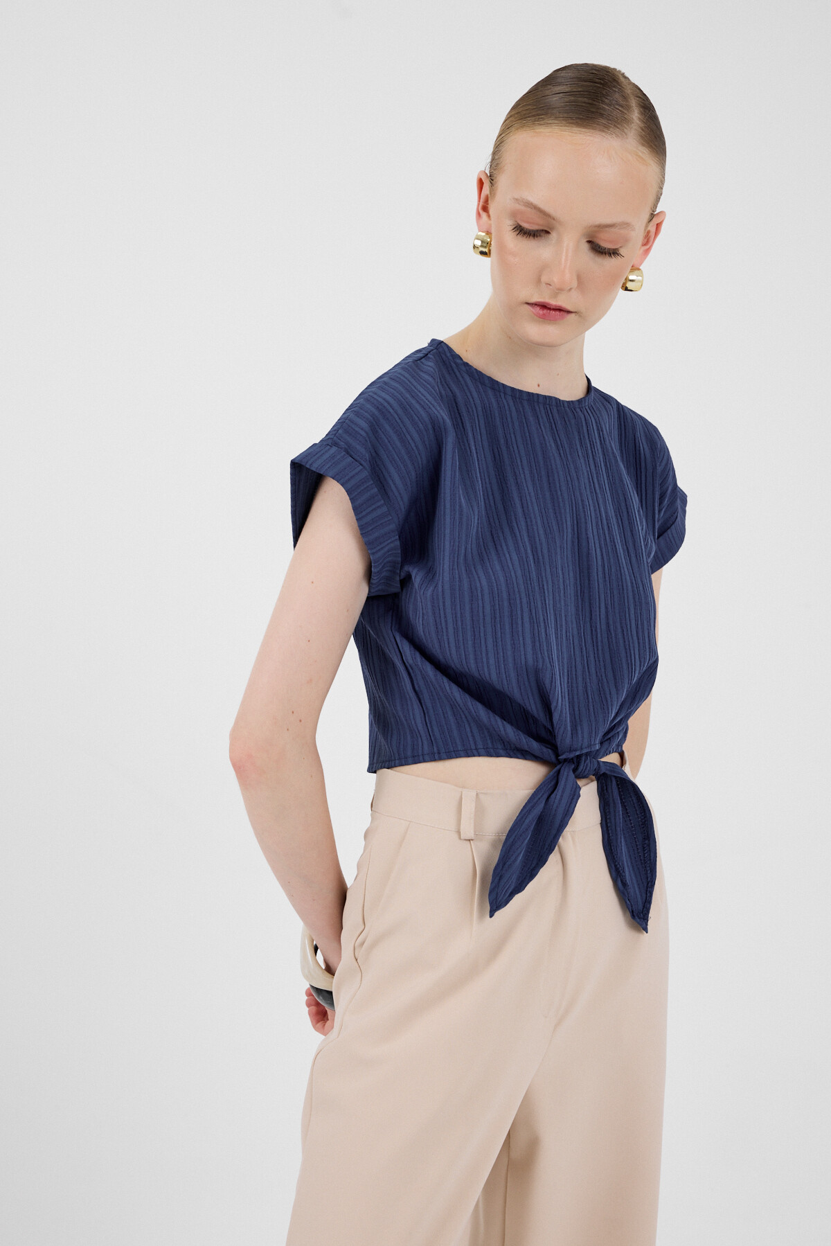 Laci Ön Bağlama Detaylı Bluz 8071A - RAYS