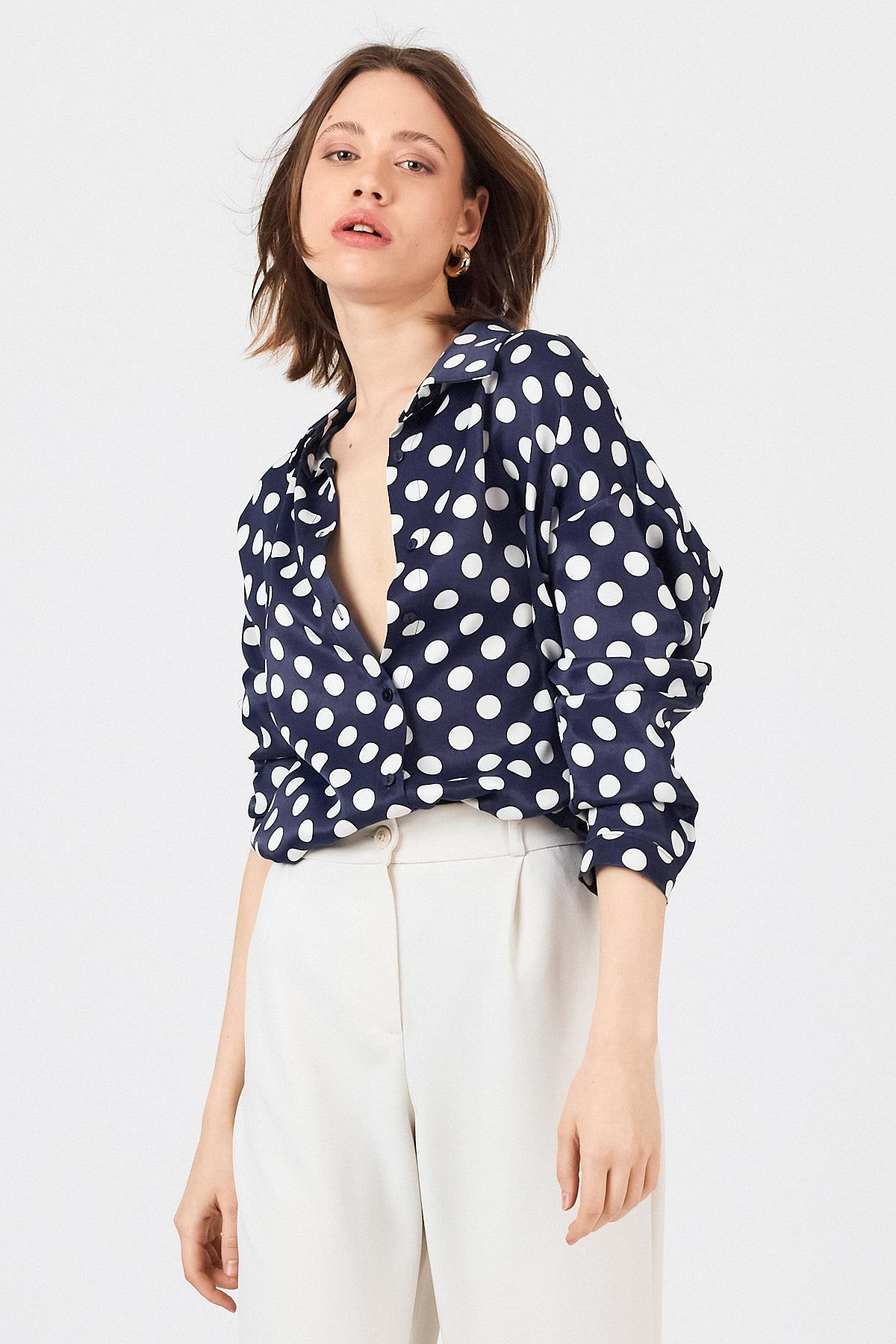 Laci Puantiye Desen Oversize Saten Gömlek 9411 - 1