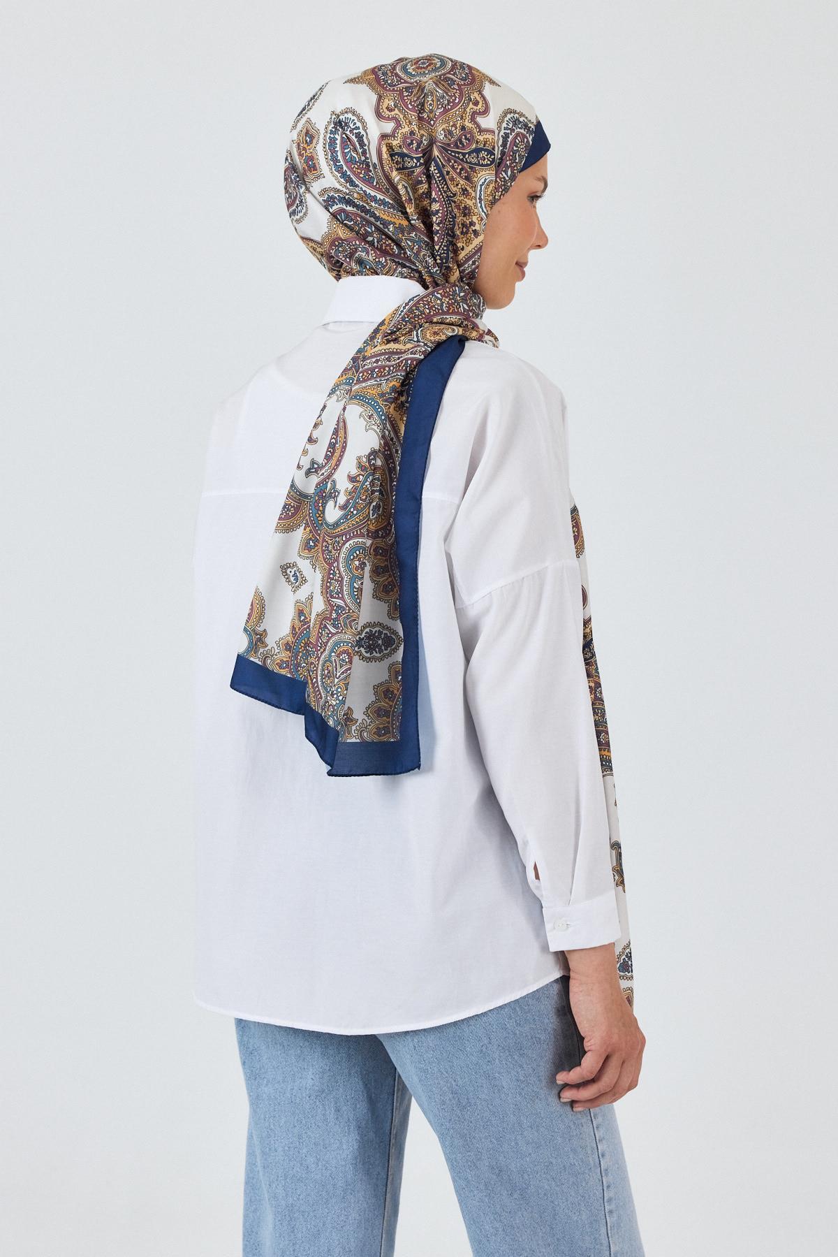 Laci Retro Desenli Şal 4002 - 4