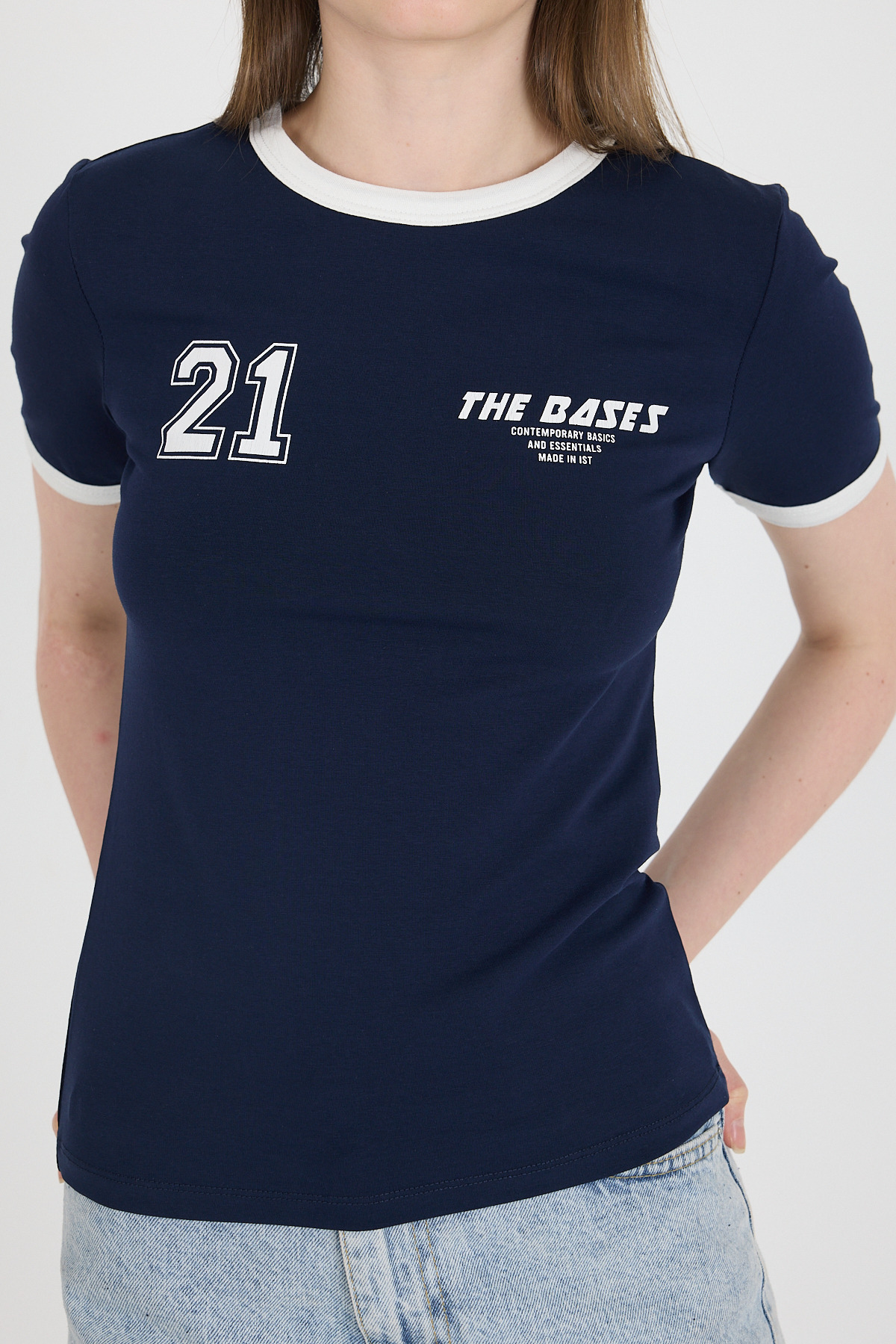 Laci Ribanalı Yazı Baskılı Slim Fit Tişört 5981 - RAYS