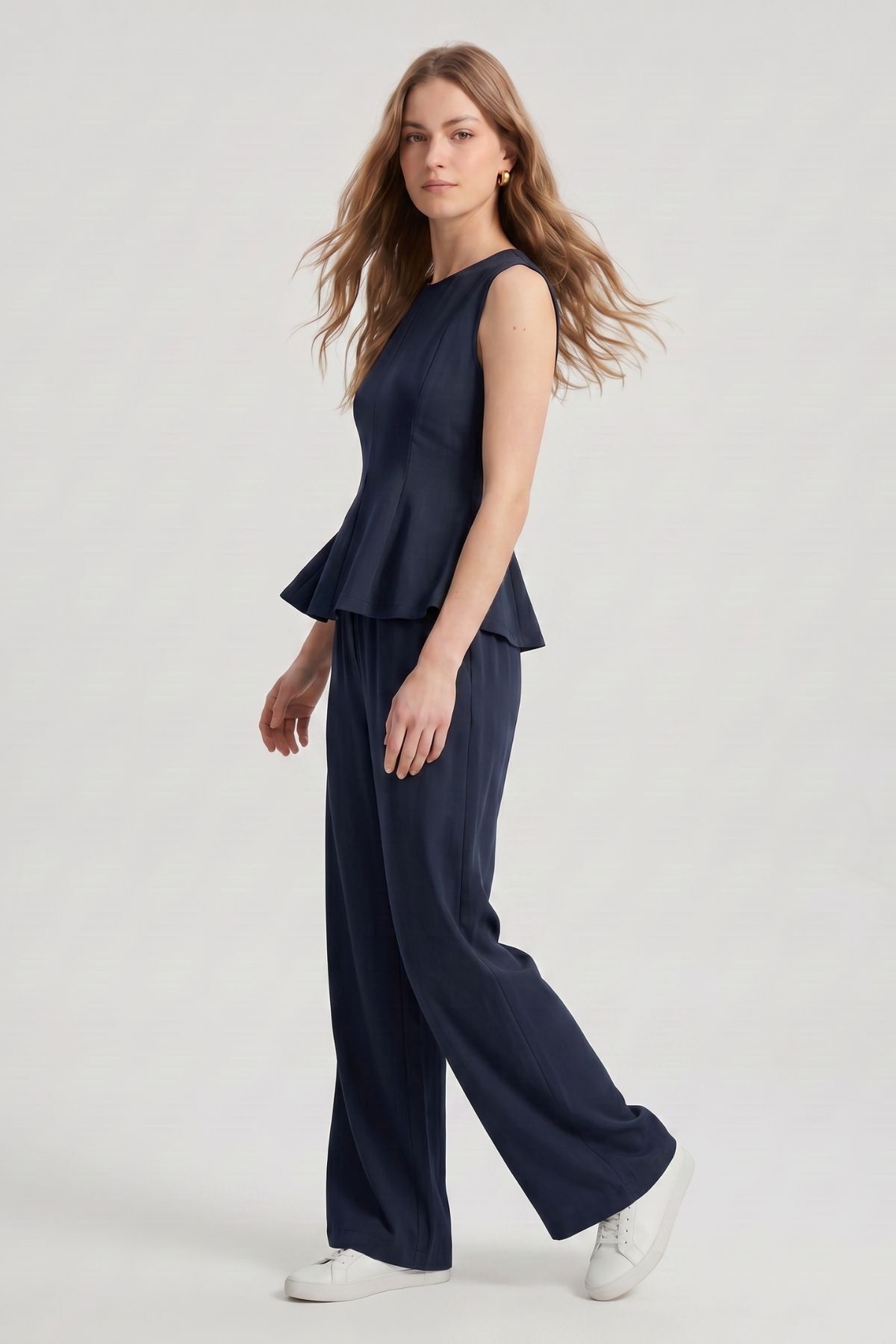 Laci Sıfır Kol Peplum Bluz Bol Paça Pantolon Takım 18007 - 1
