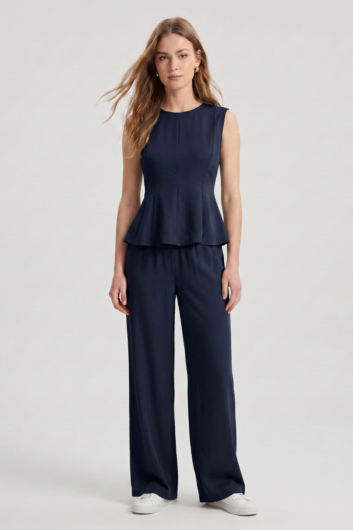 Laci Sıfır Kol Peplum Bluz Bol Paça Pantolon Takım 18007 - 2