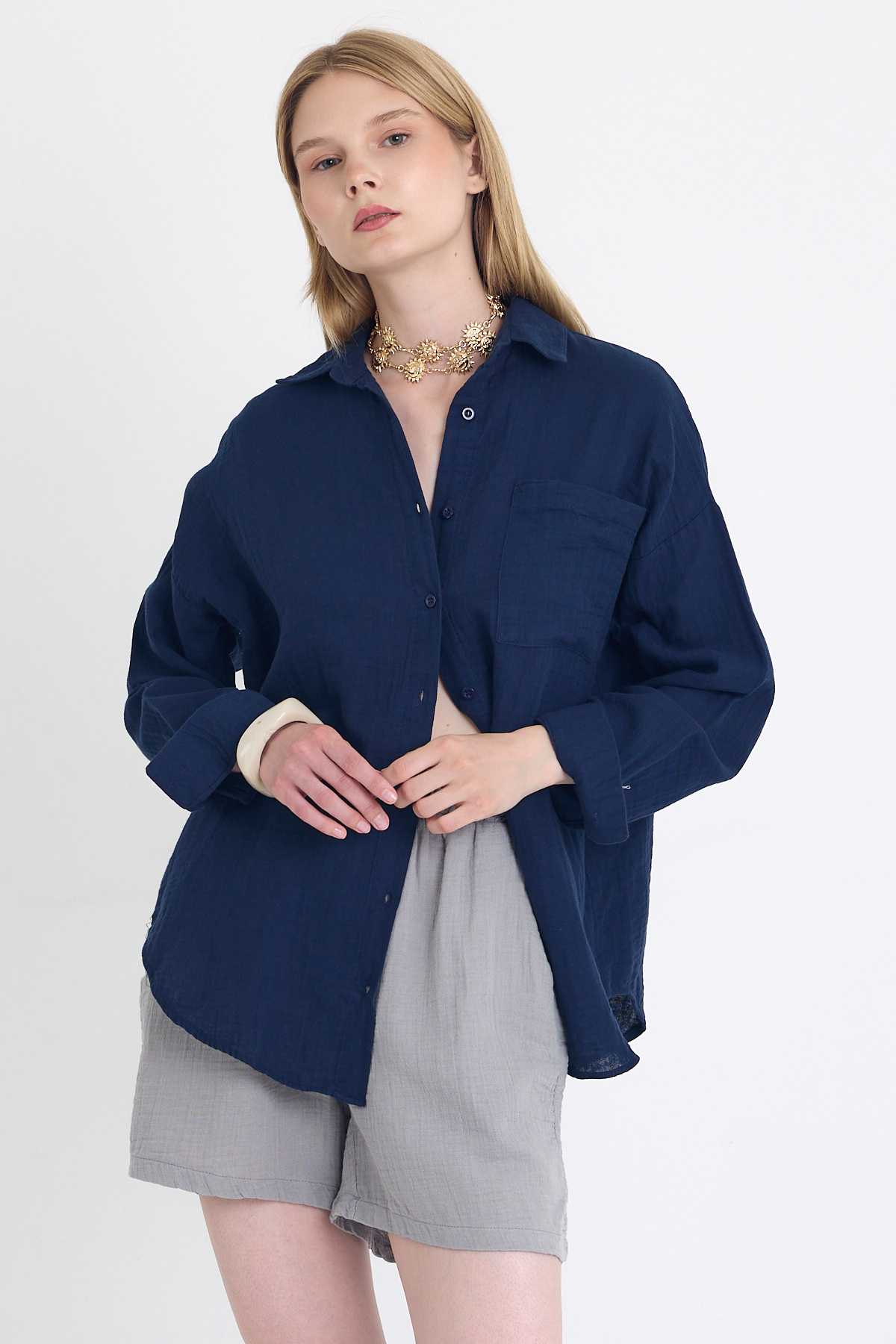 Laci Tek Cepli %100 Pamuk Oversize Müslin Gömlek 4697A - 4