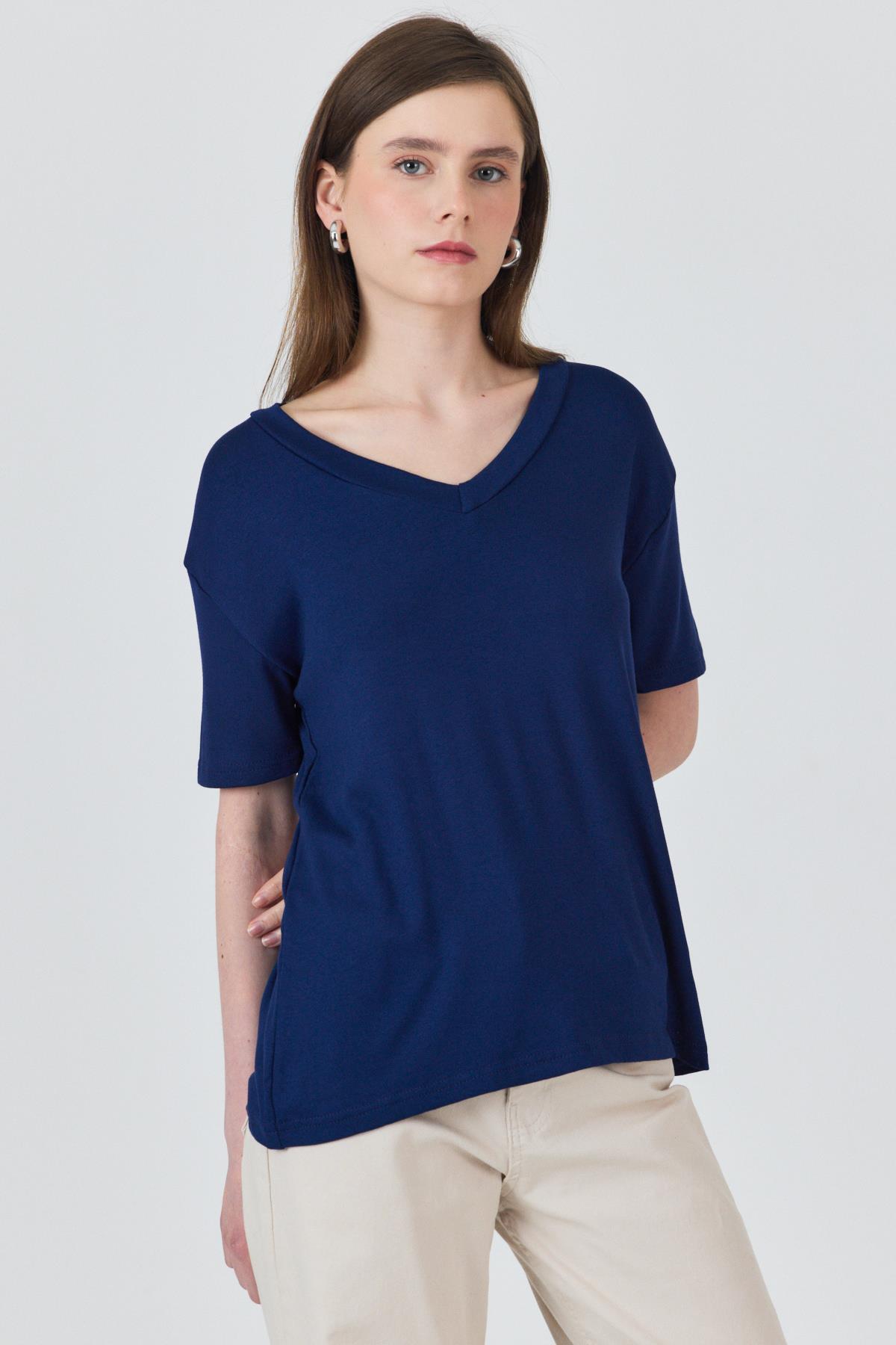 Laci V Yaka Viskoz/Yumuşak Kumaş Dökümlü Tişört 3077 - 2