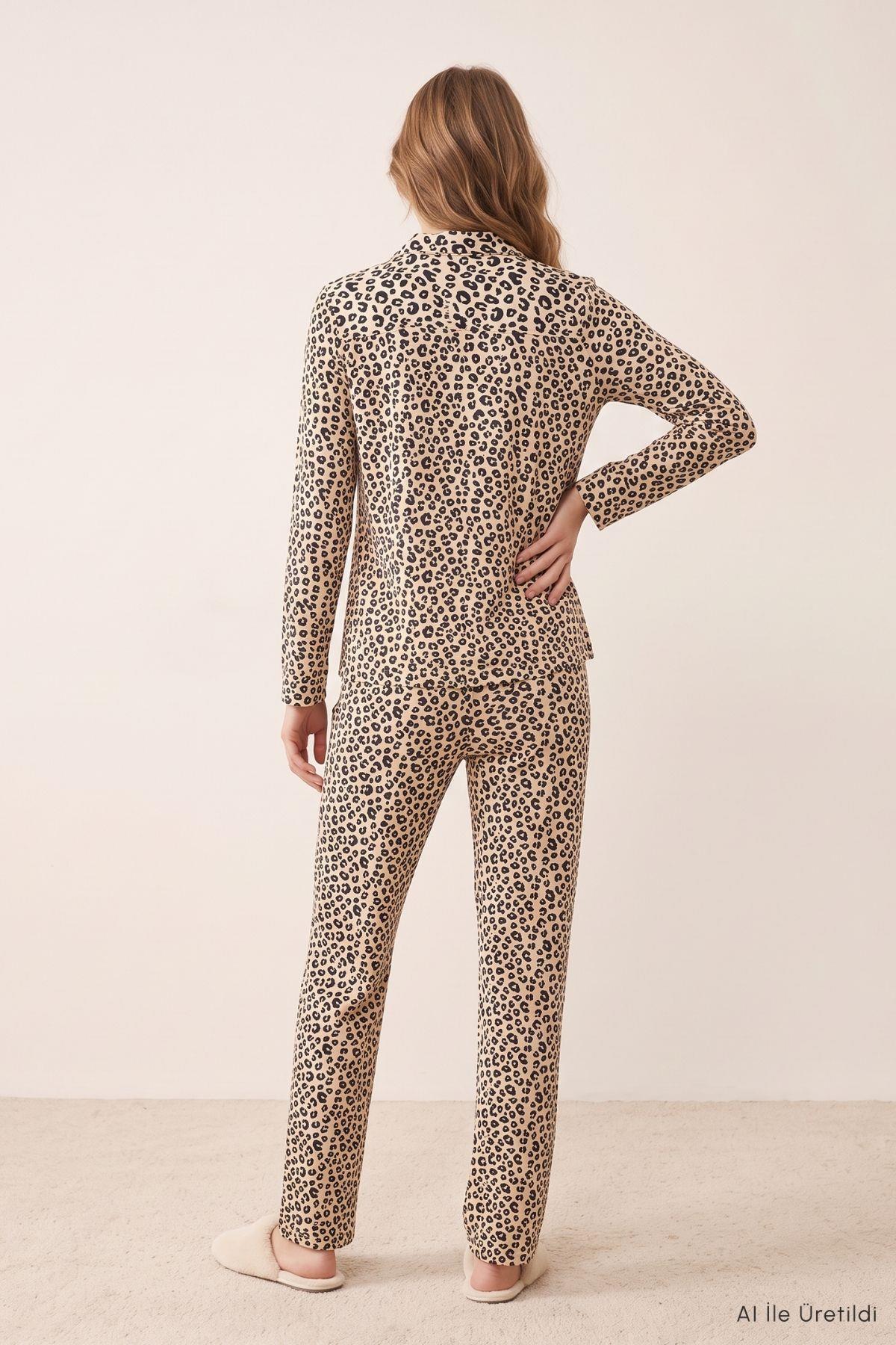 Leopar Desen Düğmeli Pijama Takımı 5609 Bej - 3