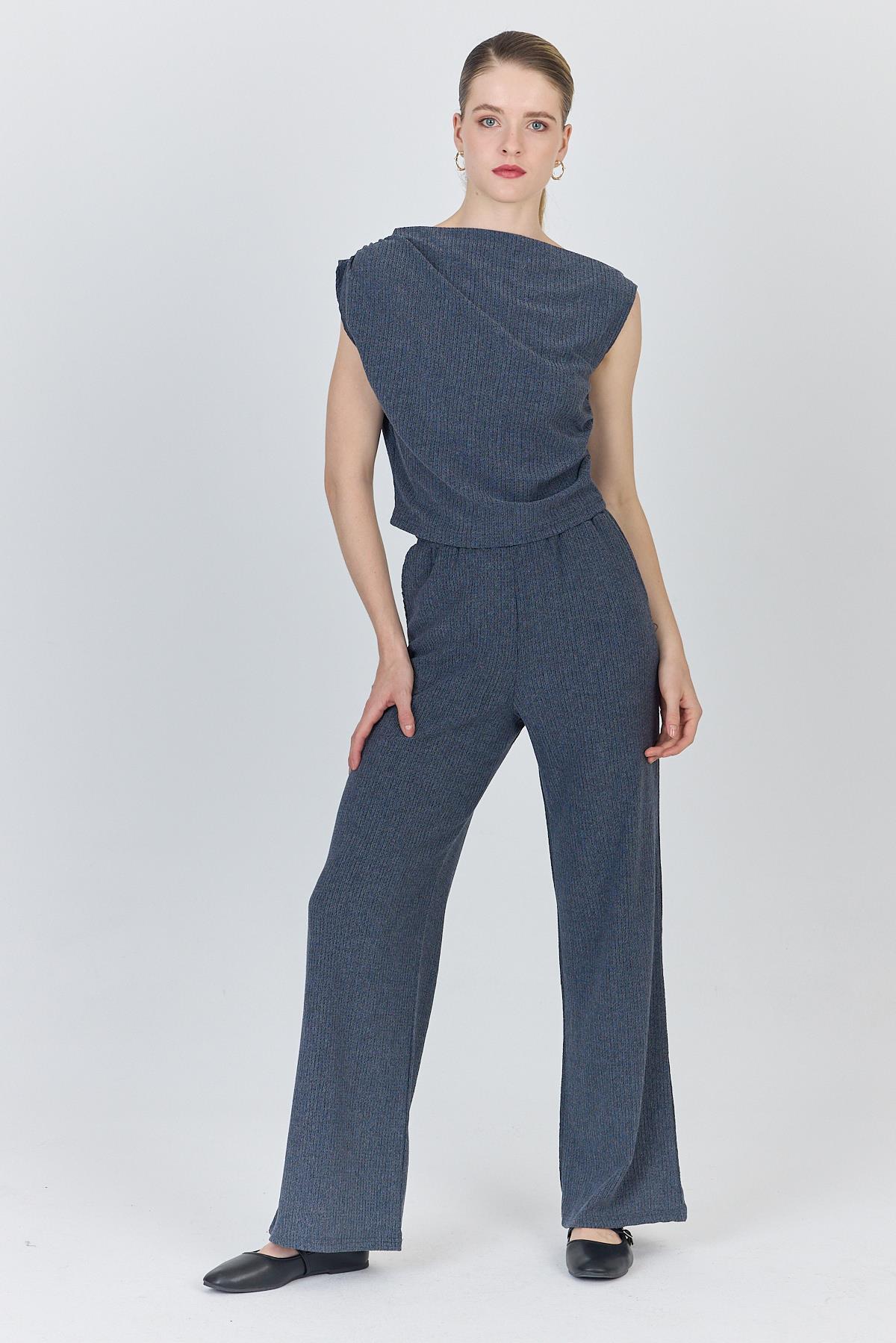 Mavi Asimetrik Omuz Detaylı Bluz ve Geniş Paça Pantolon Takım 1491 - 3