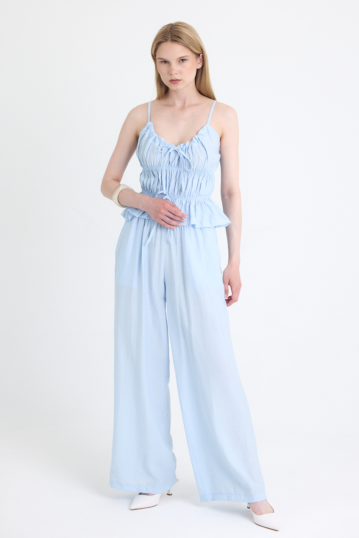 Mavi Fırfırlı Askılı Bluz ve Geniş Paça Pantolon Takımı 5216 - RAYS