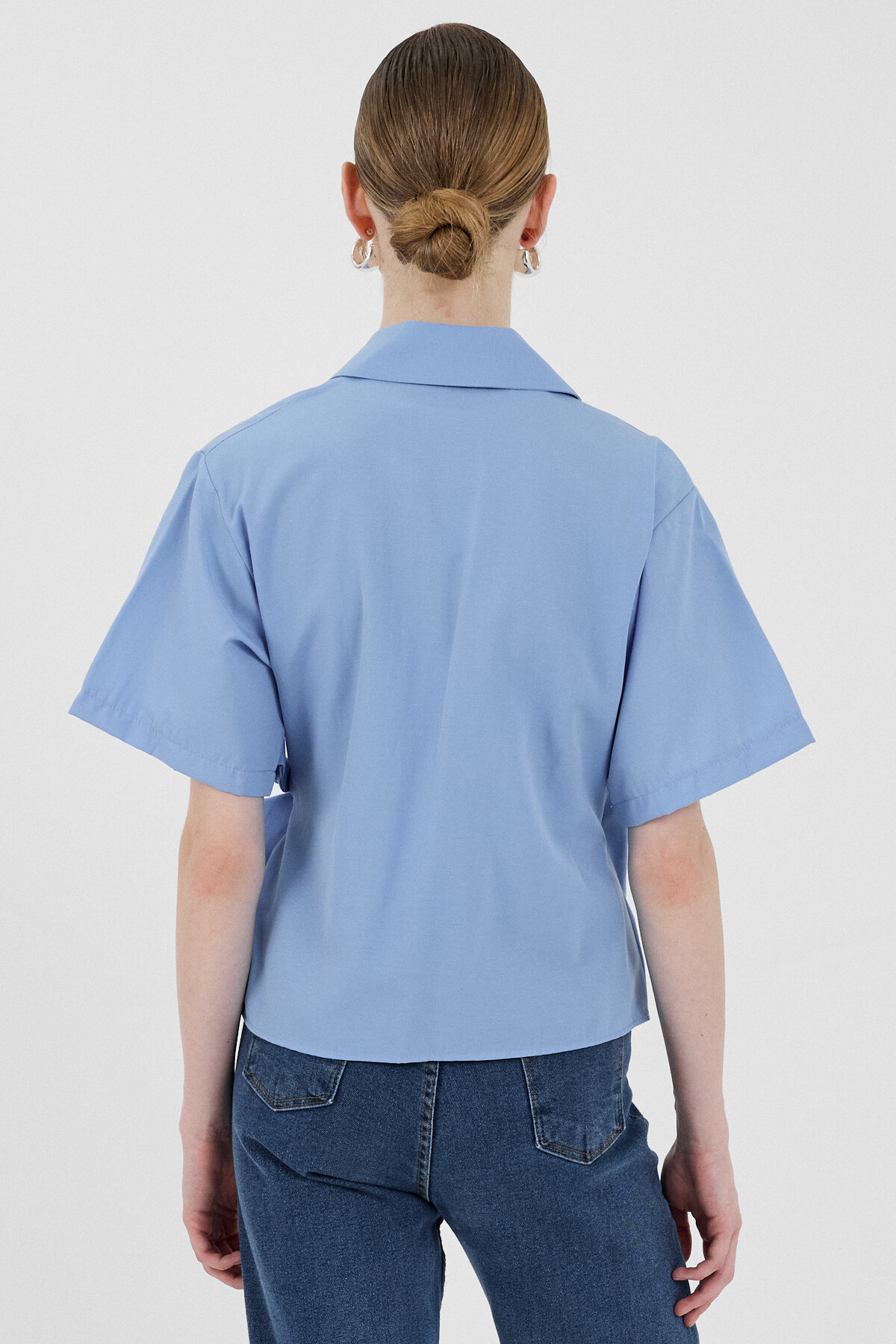 Mavi Kısa Kol Yan Bağlama Detaylı Bluz 8095A - 5