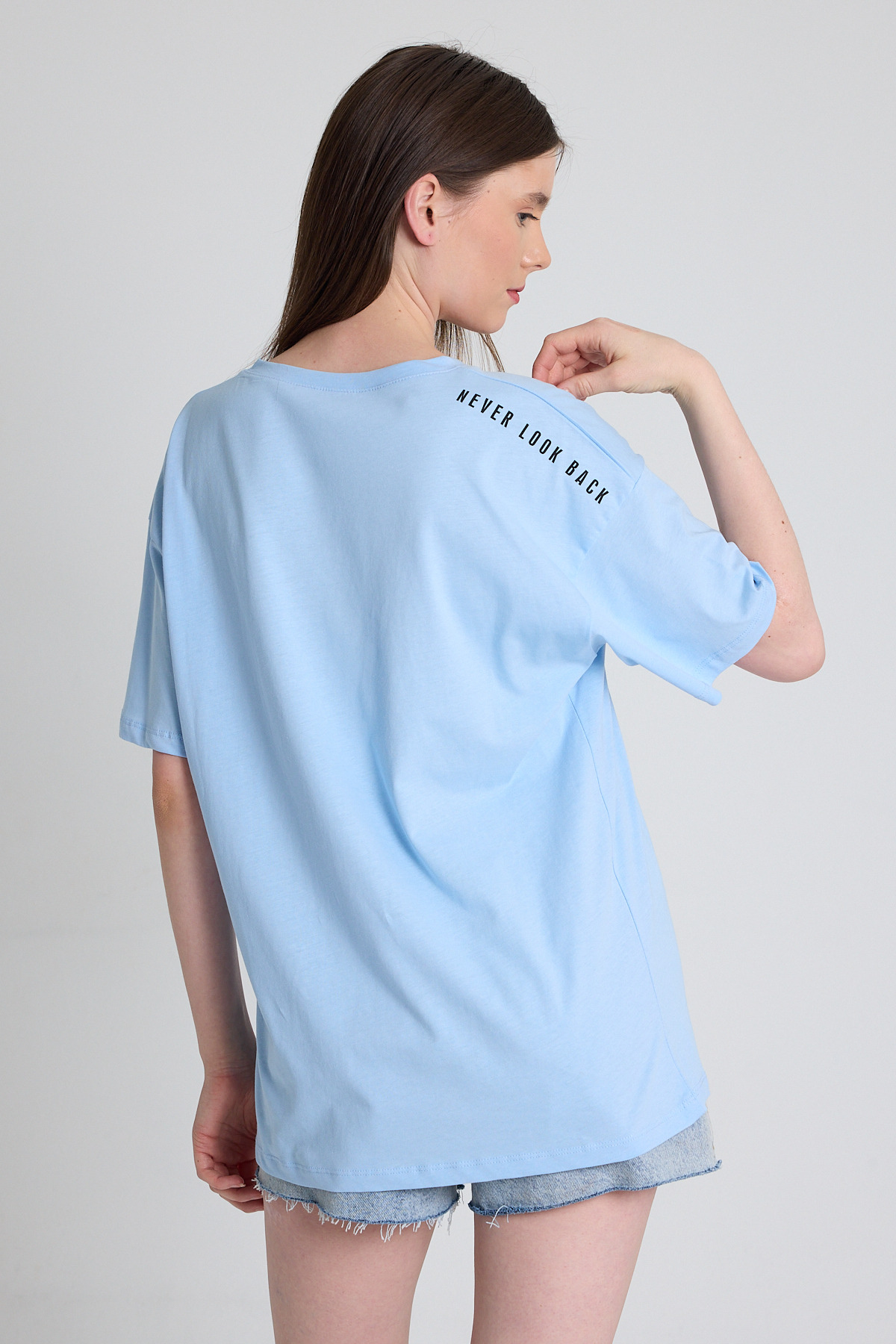 Mavi Omuz Yazı Baskılı %100 Pamuk Oversize Tişört 2150-30M - RAYS