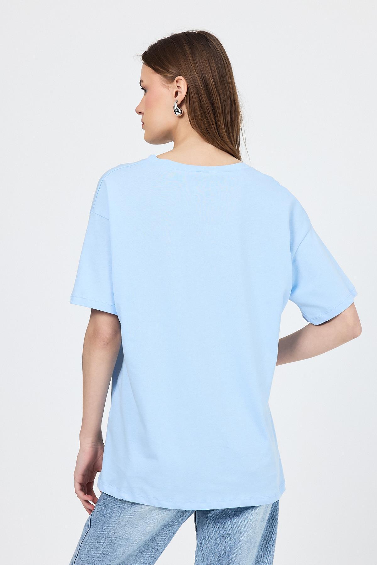 Mavi V Yaka %100 Pamuk Comfort Fit Tişört 2143M - 5