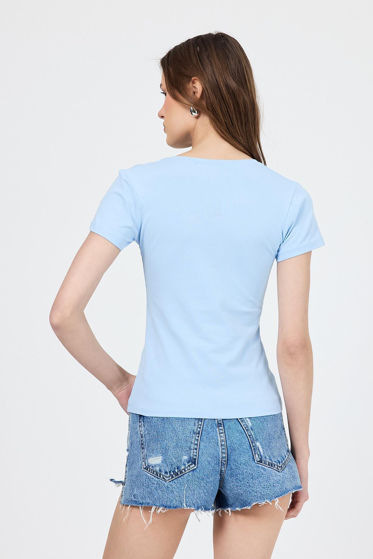 Mavi V Yaka Slim Fit Tişört 2215 - 5