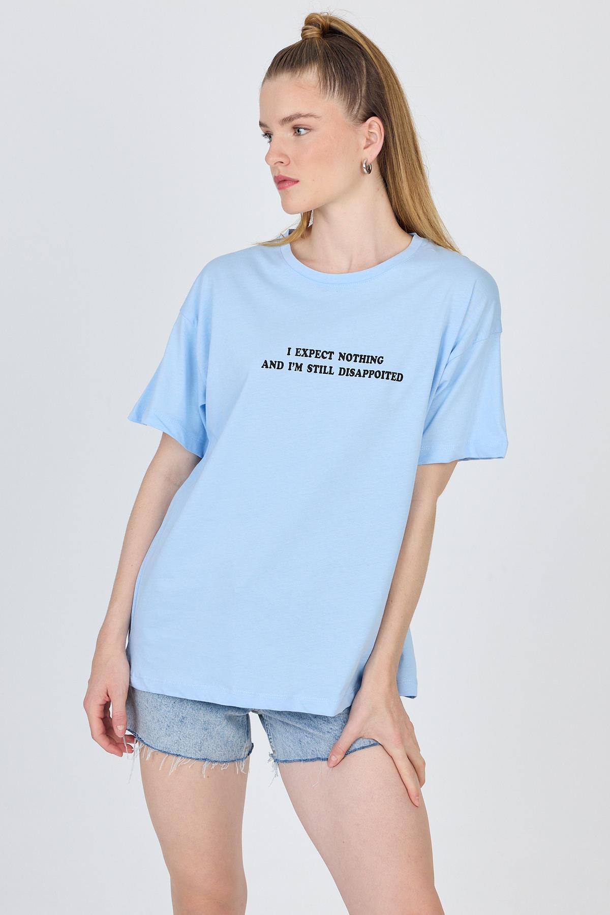 Mavi Yazı Baskılı %100 Pamuk Oversize Tişört 2150-8M 