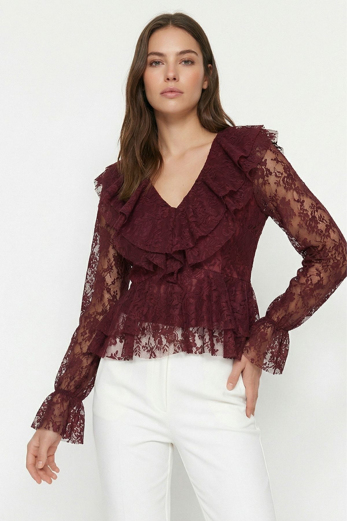 Mürdüm V Yaka Önü Fırfırlı Dantelli Bluz 8490 - 1